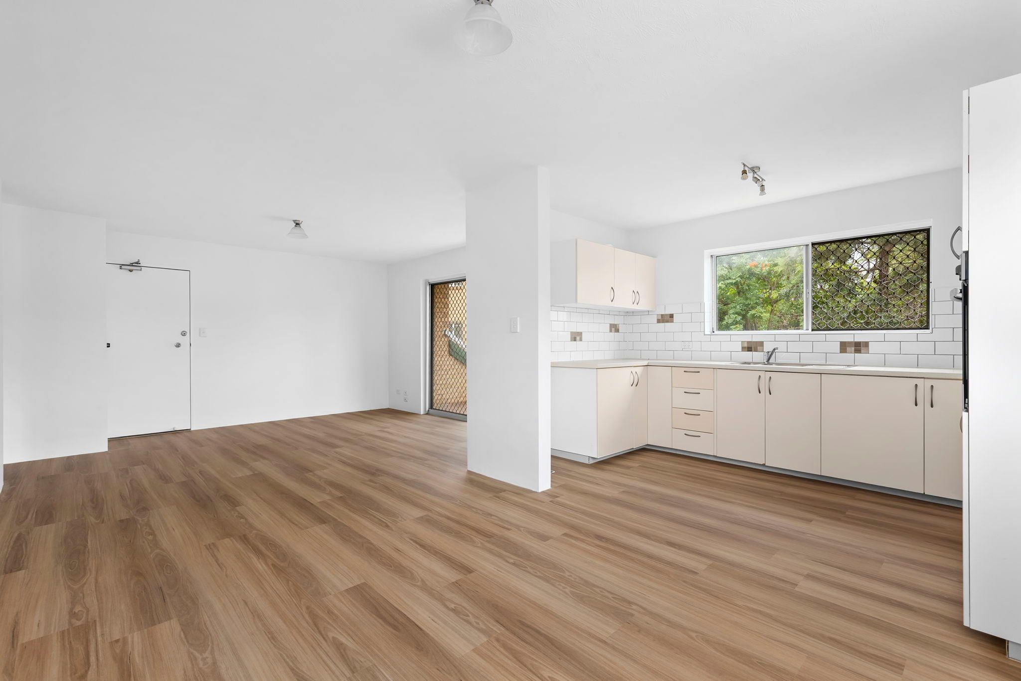 1/64 Jellicoe Street — photo 3 of 9