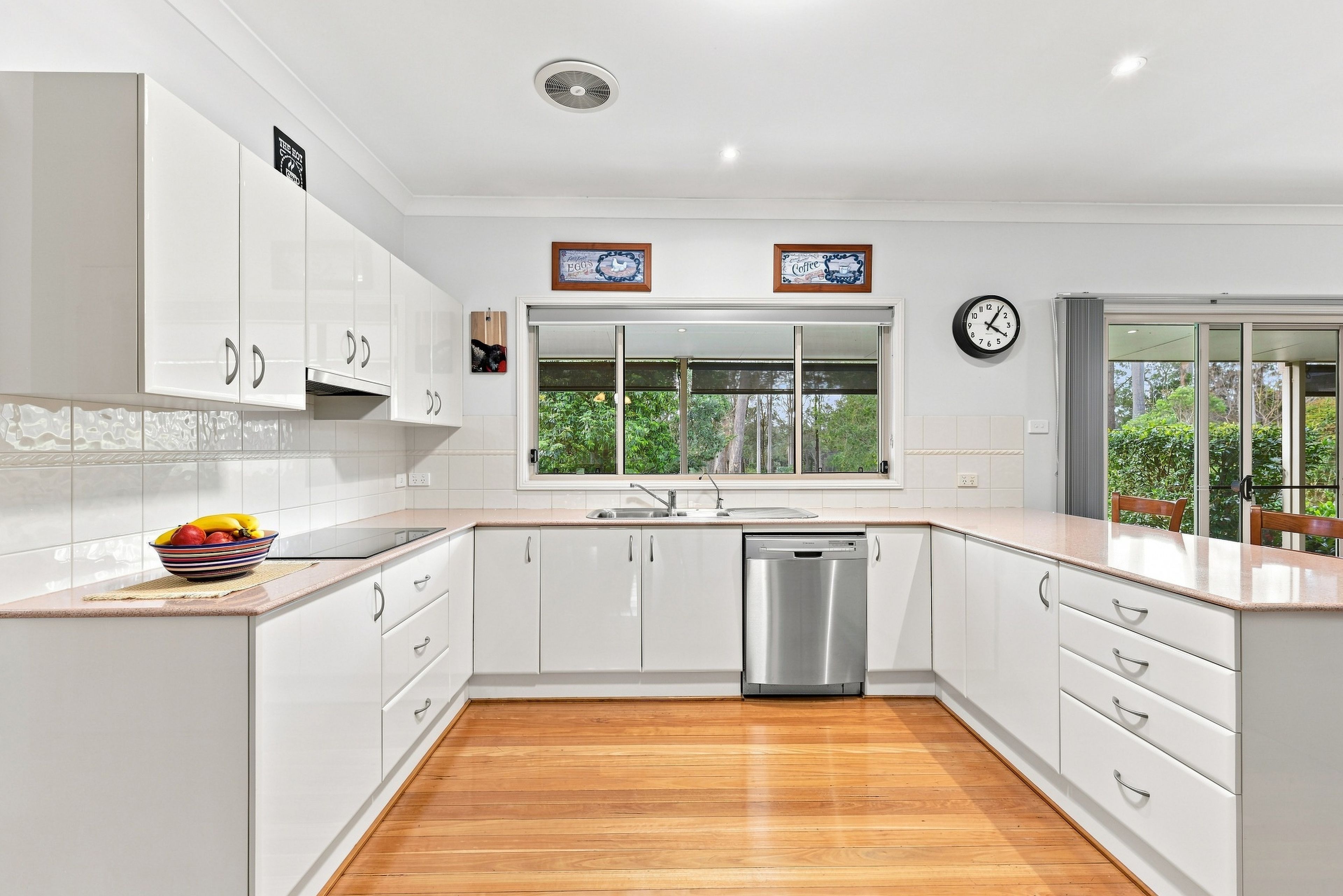 18 North Esk Drive — photo 3 of 17