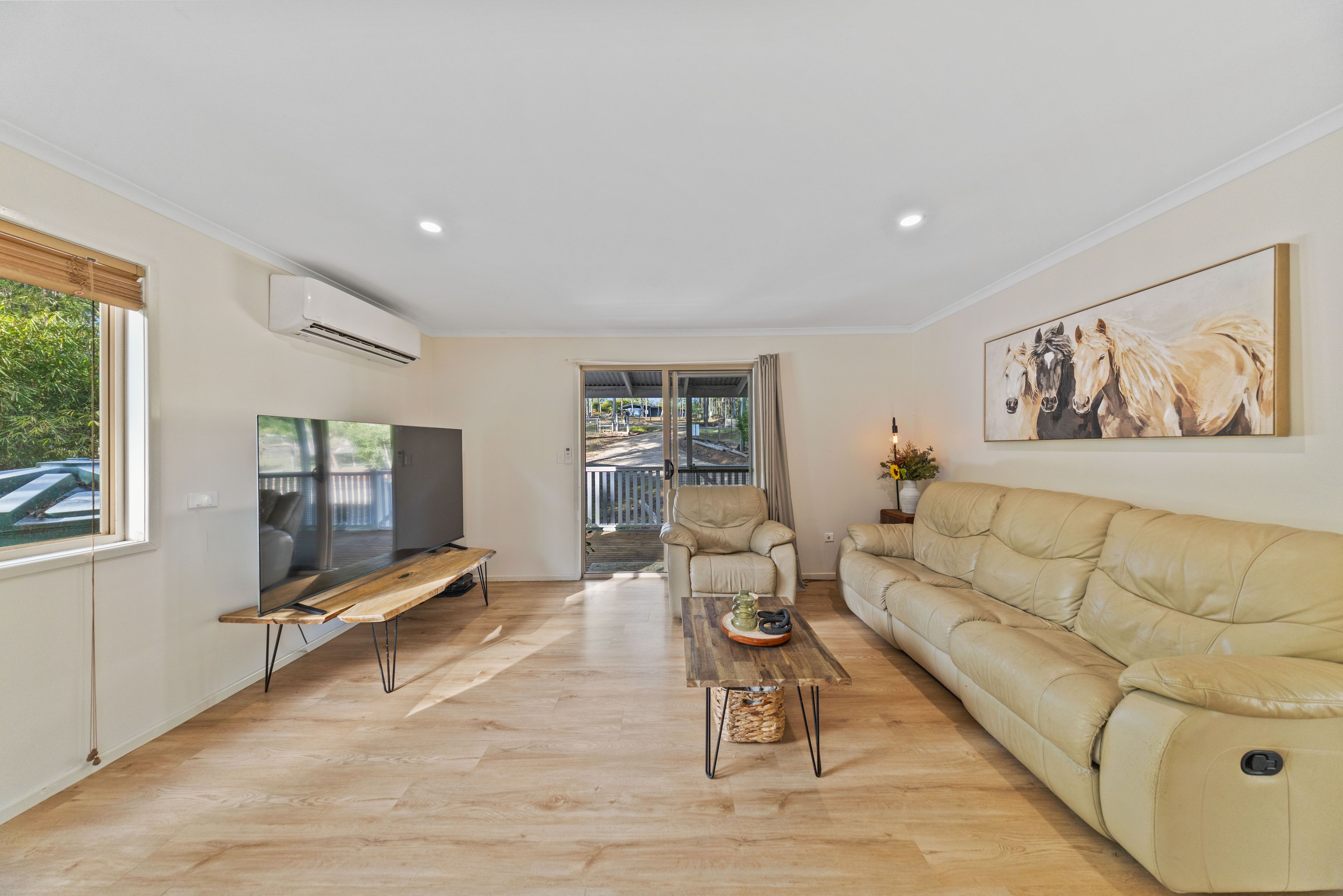 91 Arborten Road — photo 8 of 27