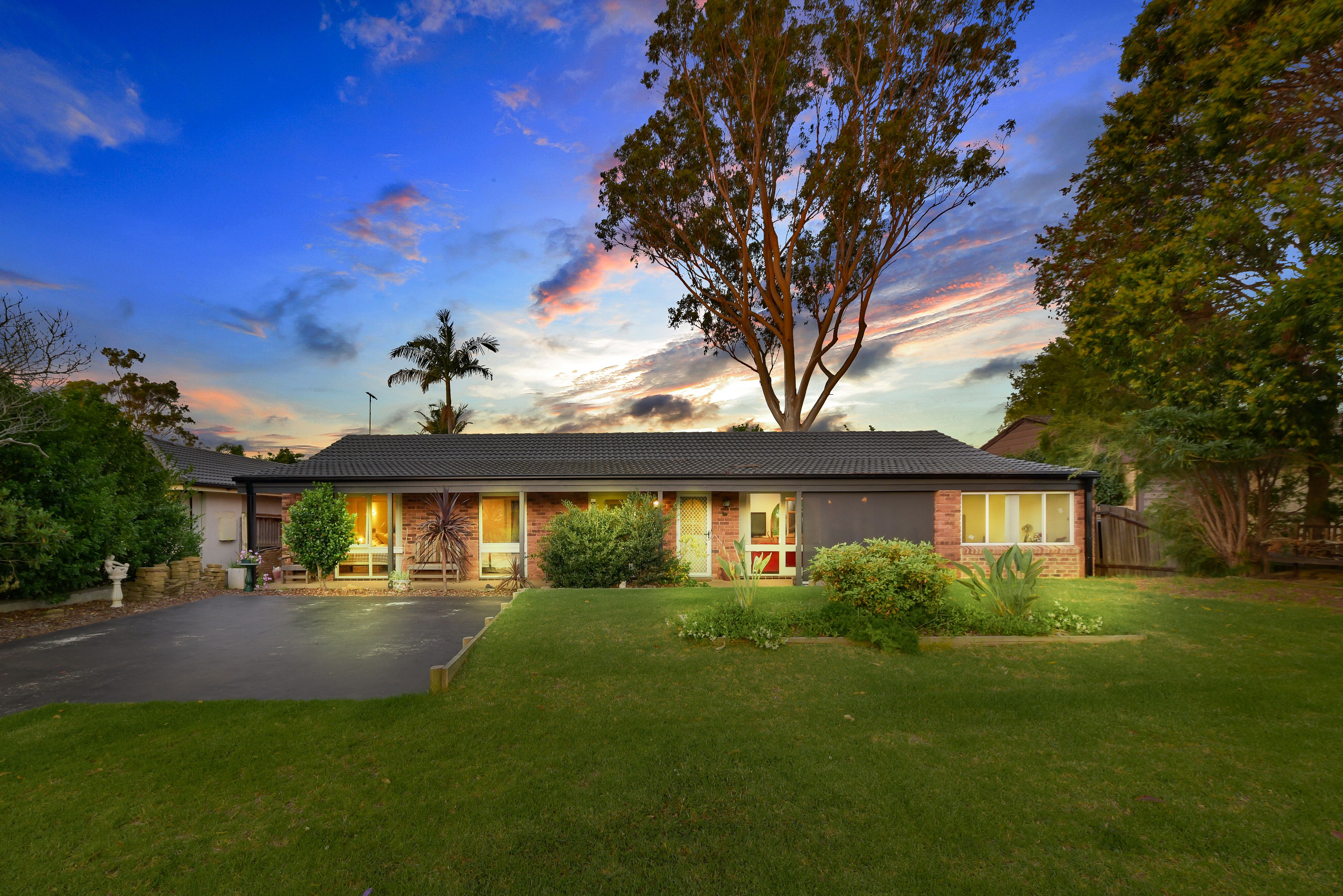 14 Macintyre Crescent