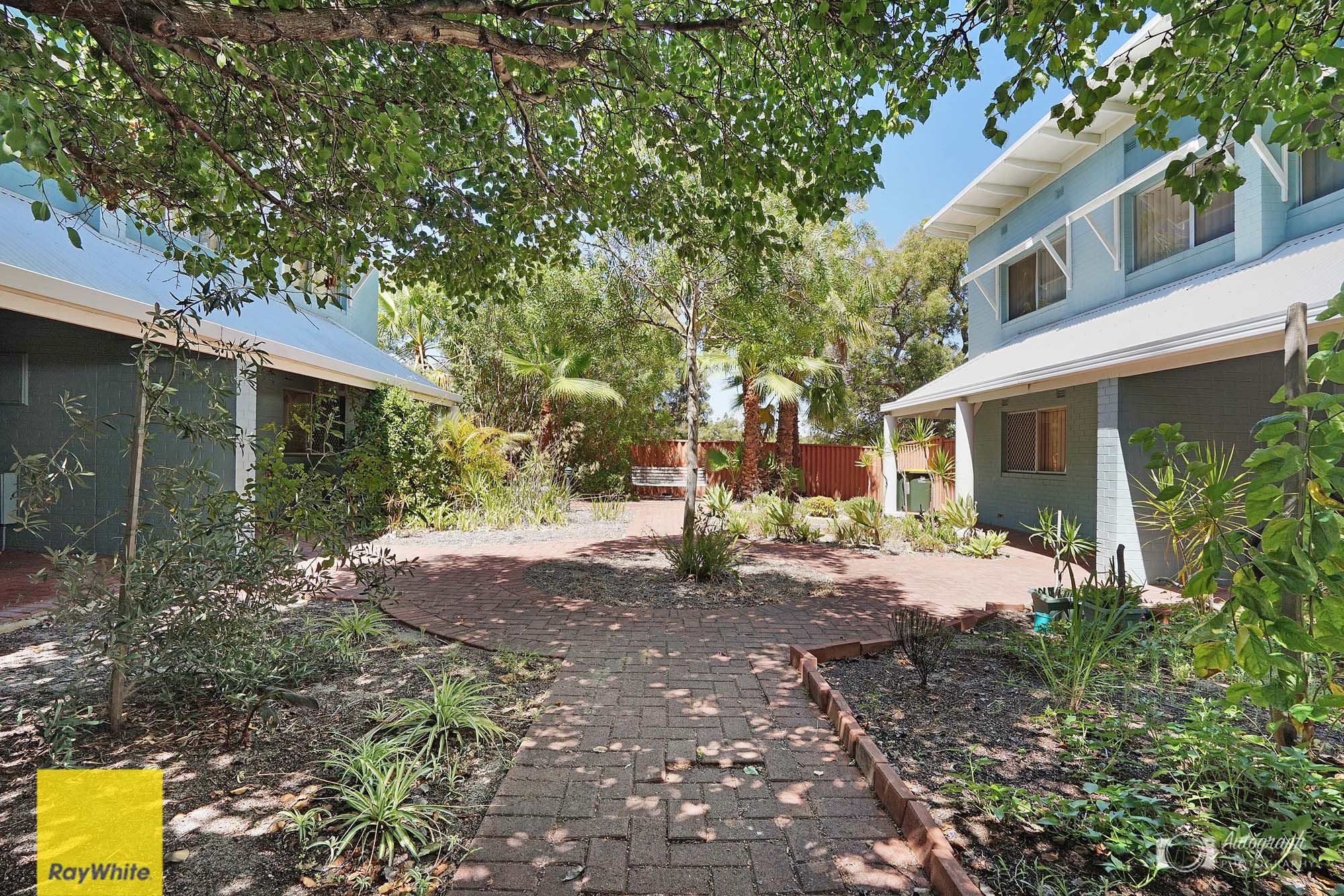 16/6 Seaton Place, Girrawheen, WA 6064