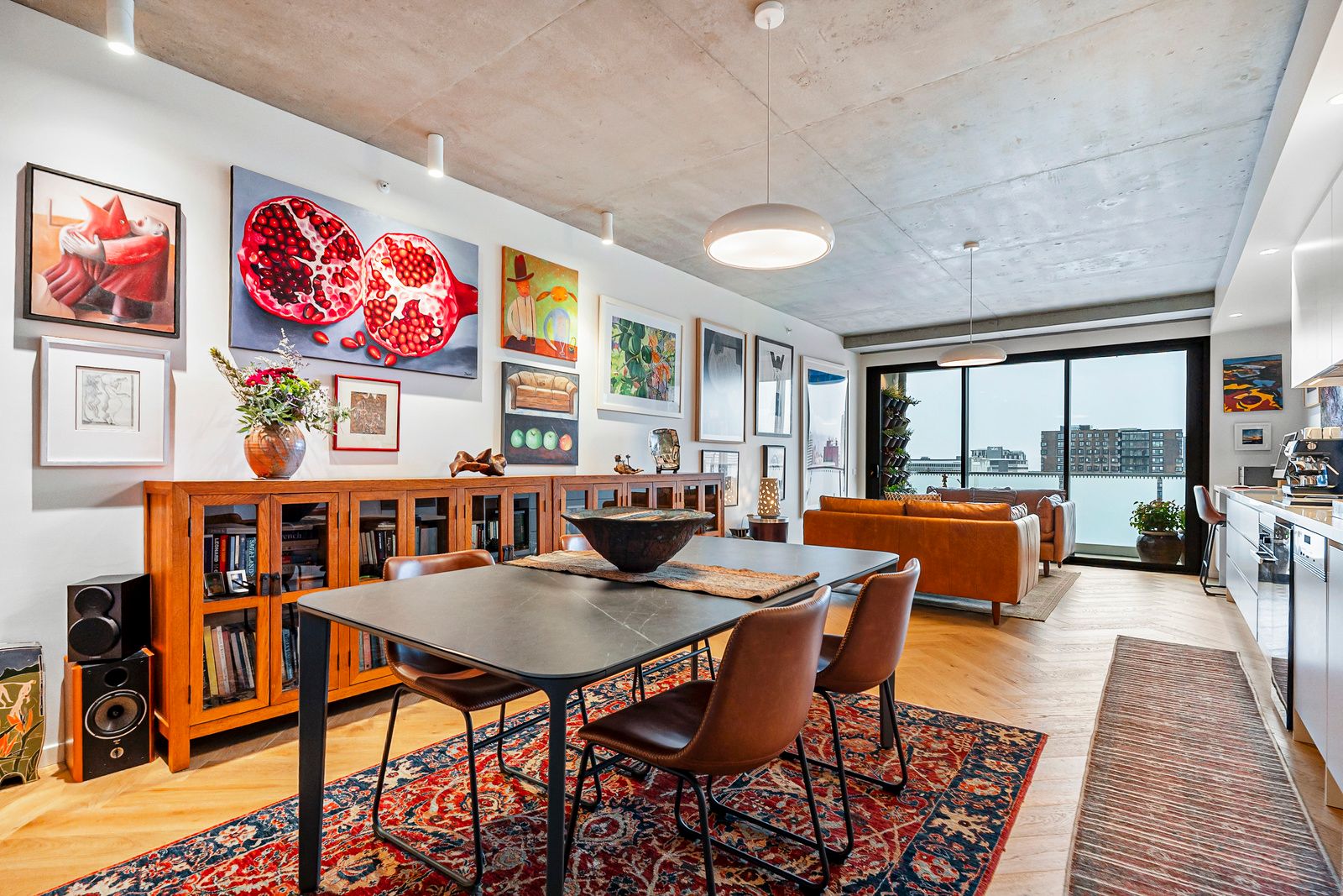 Residence 22/34 Patrick Street — photo from Ray White Hobart