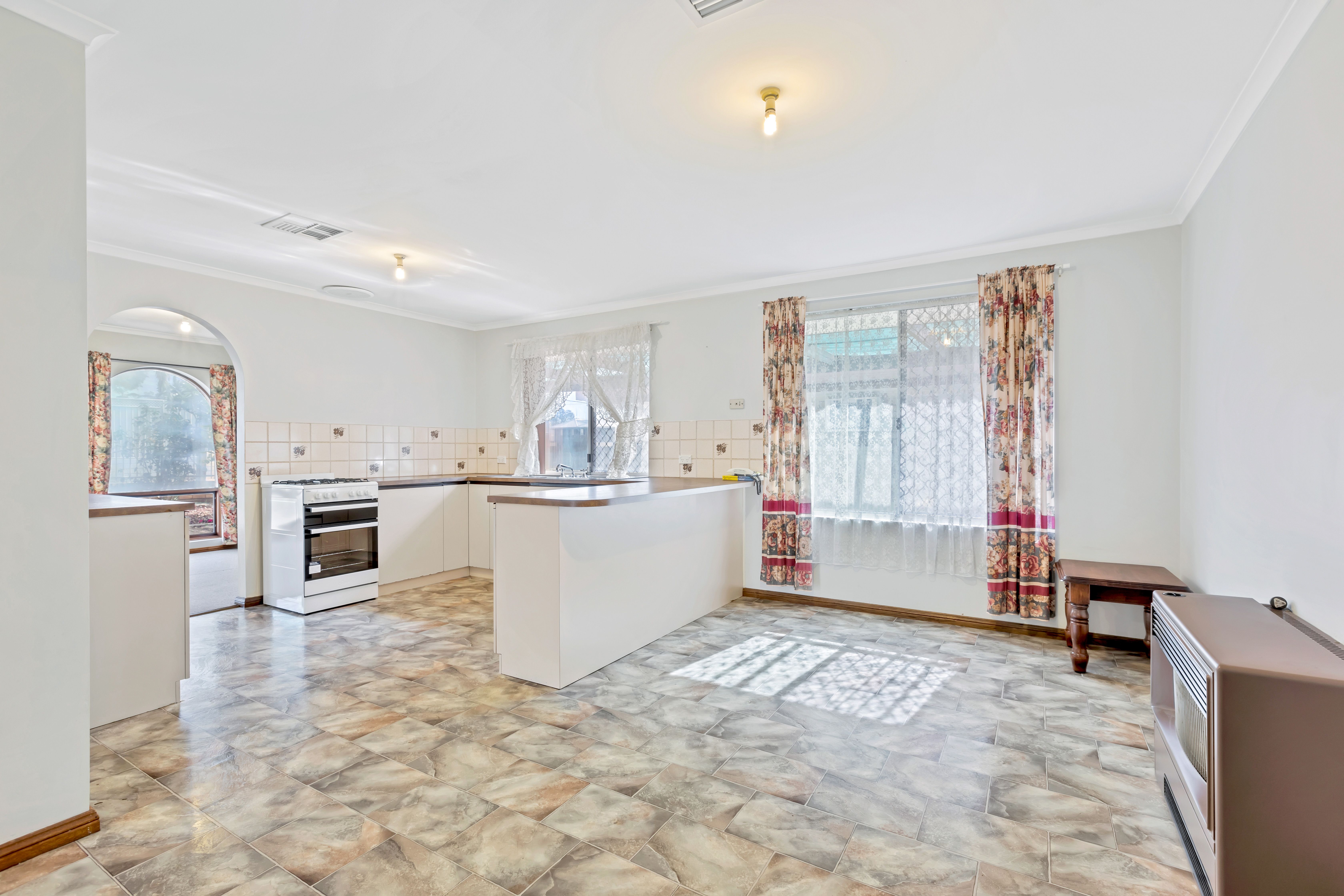 6 Kirk Street, Smithfield, SA 5114