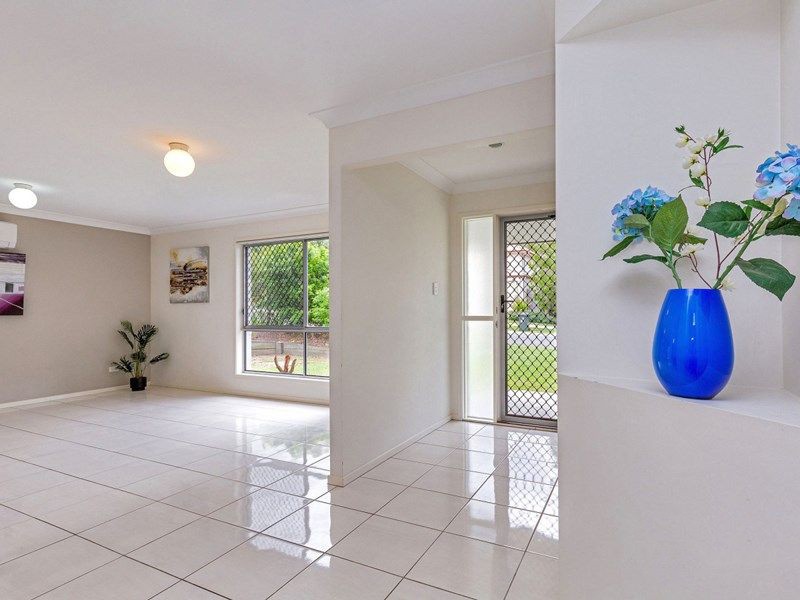 96 Lakewood Avenue, Parkinson, QLD 4115