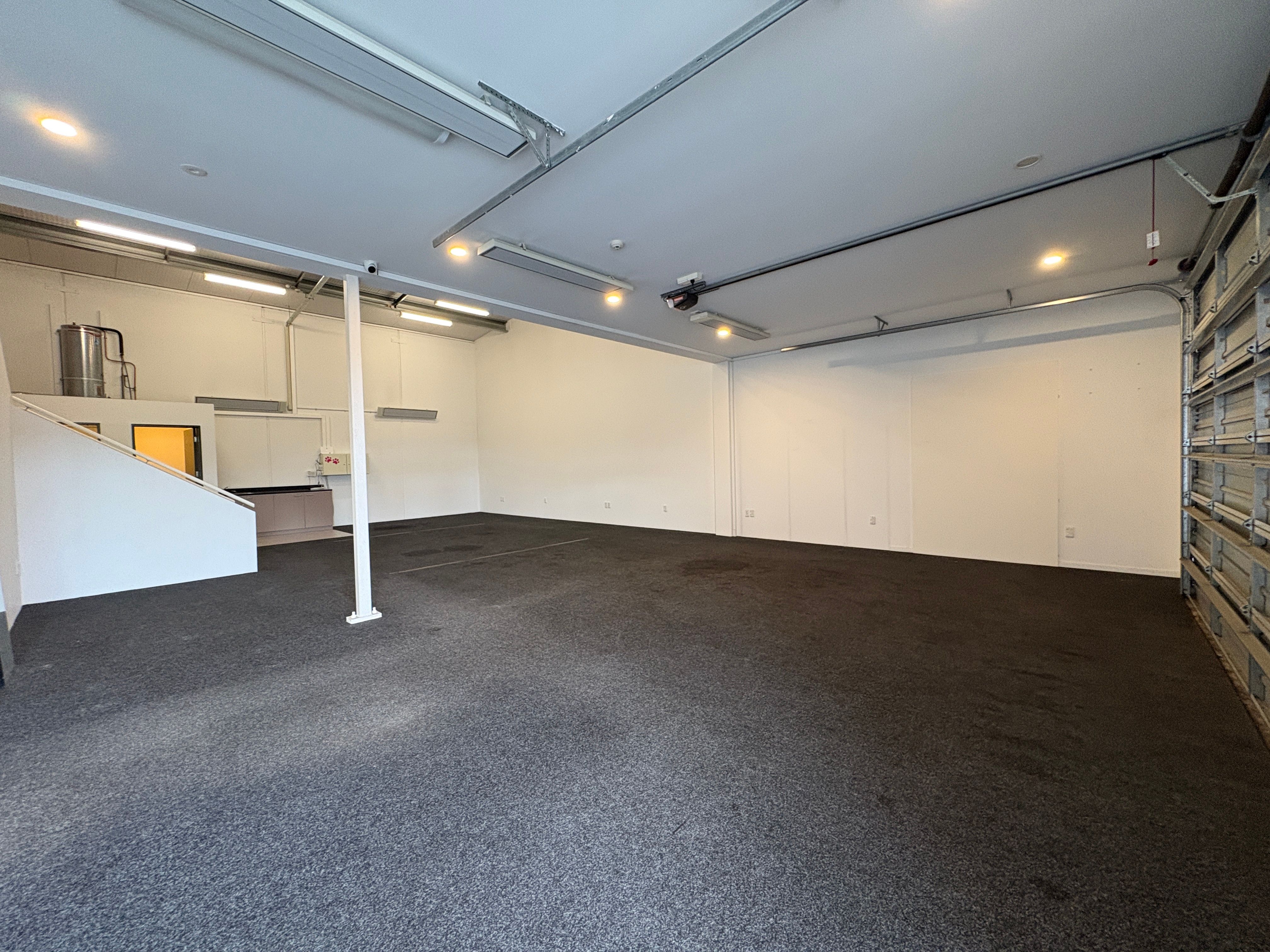 2/160 Ferry Road, Waltham, Christchurch City