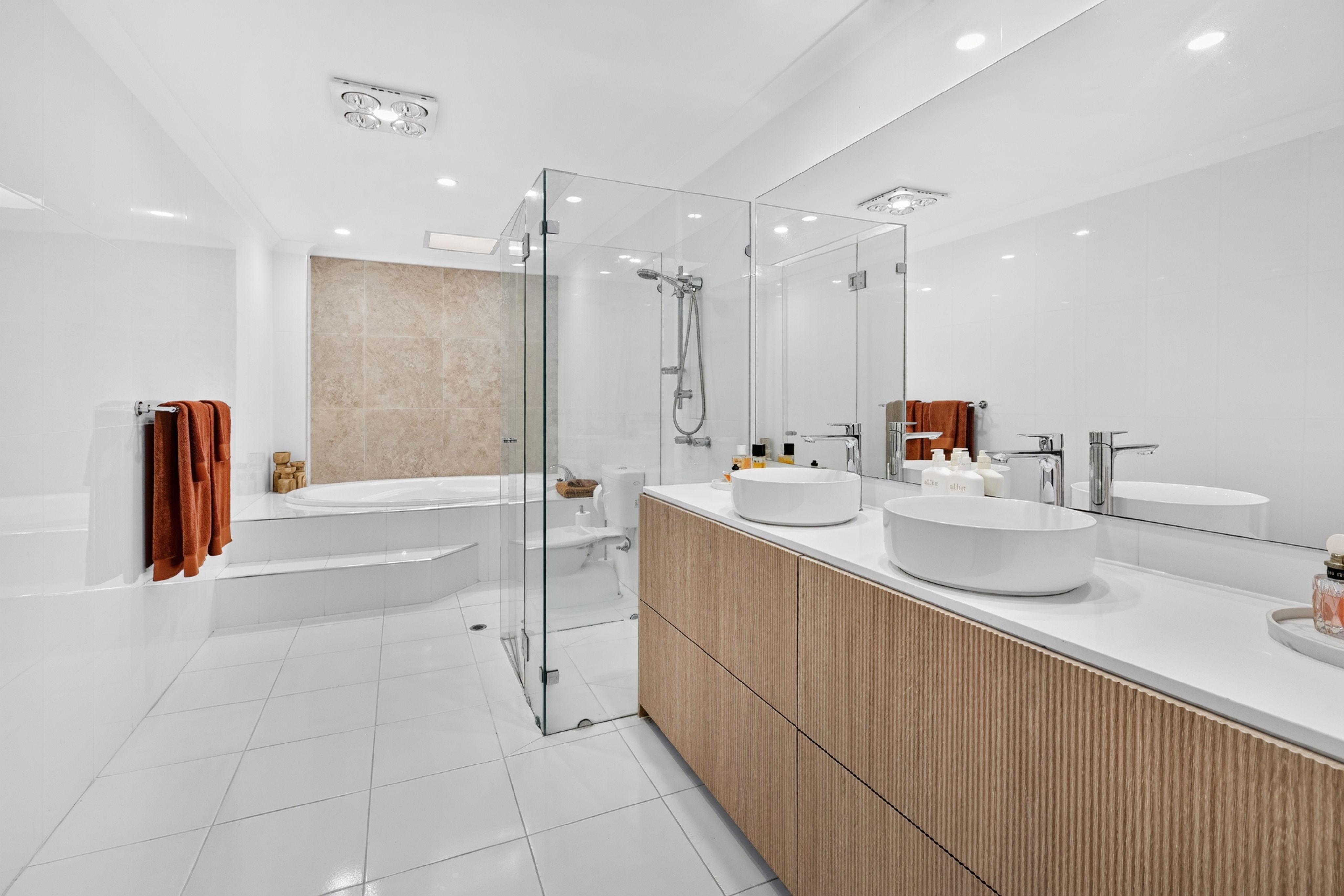 48/5 Bronberg Court — photo 13 of 30
