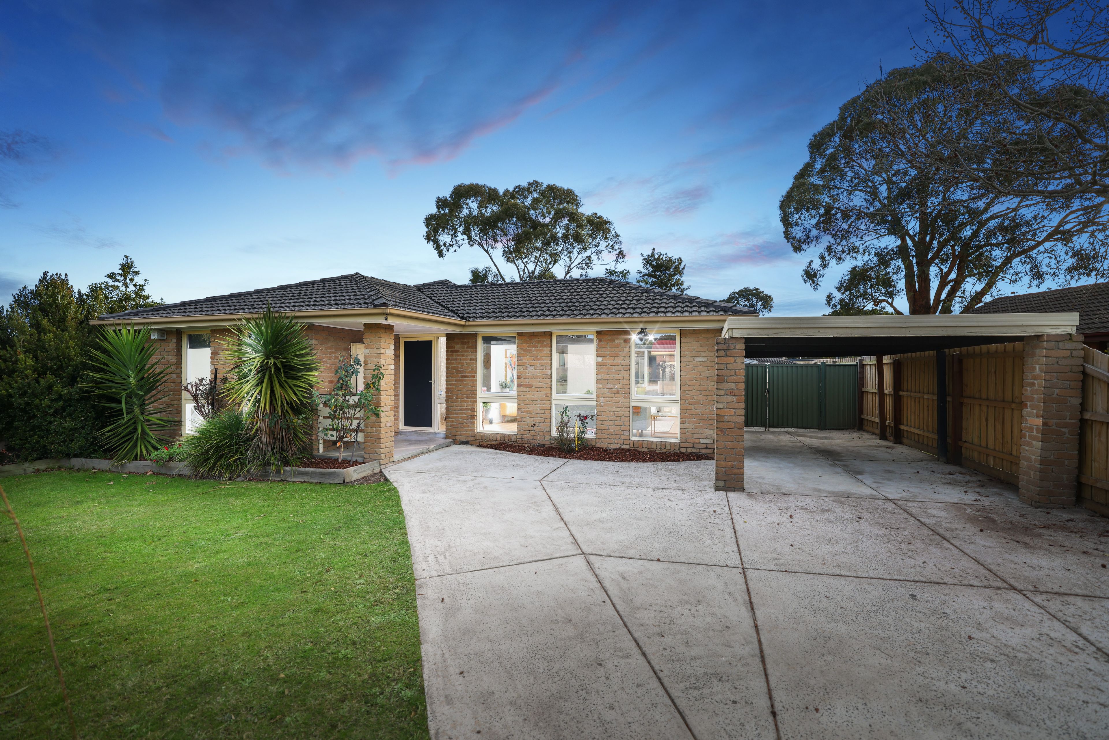 67 Goulburn Drive, Rowville, VIC 3178
