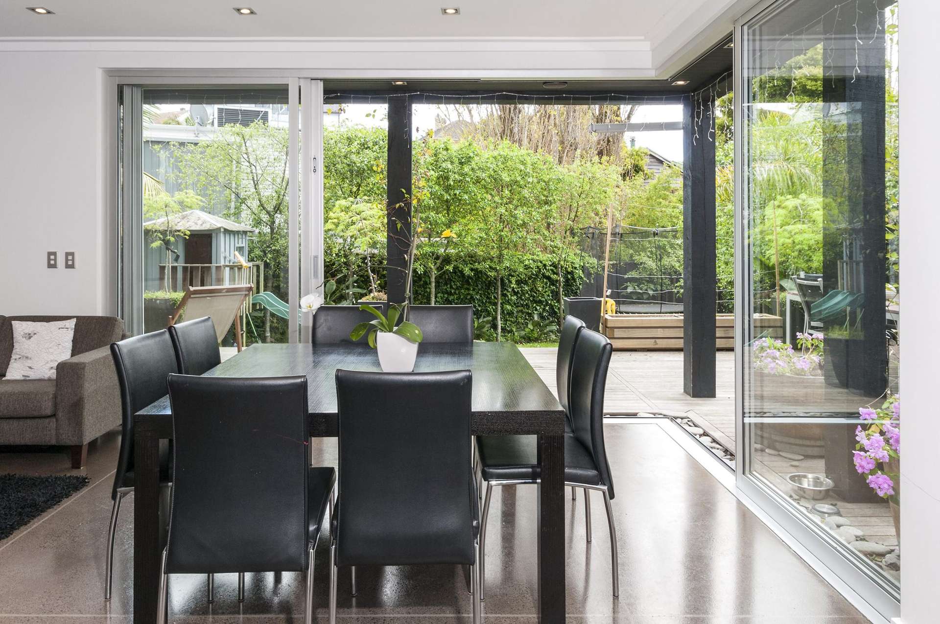 28b Godden Crescent photo 3