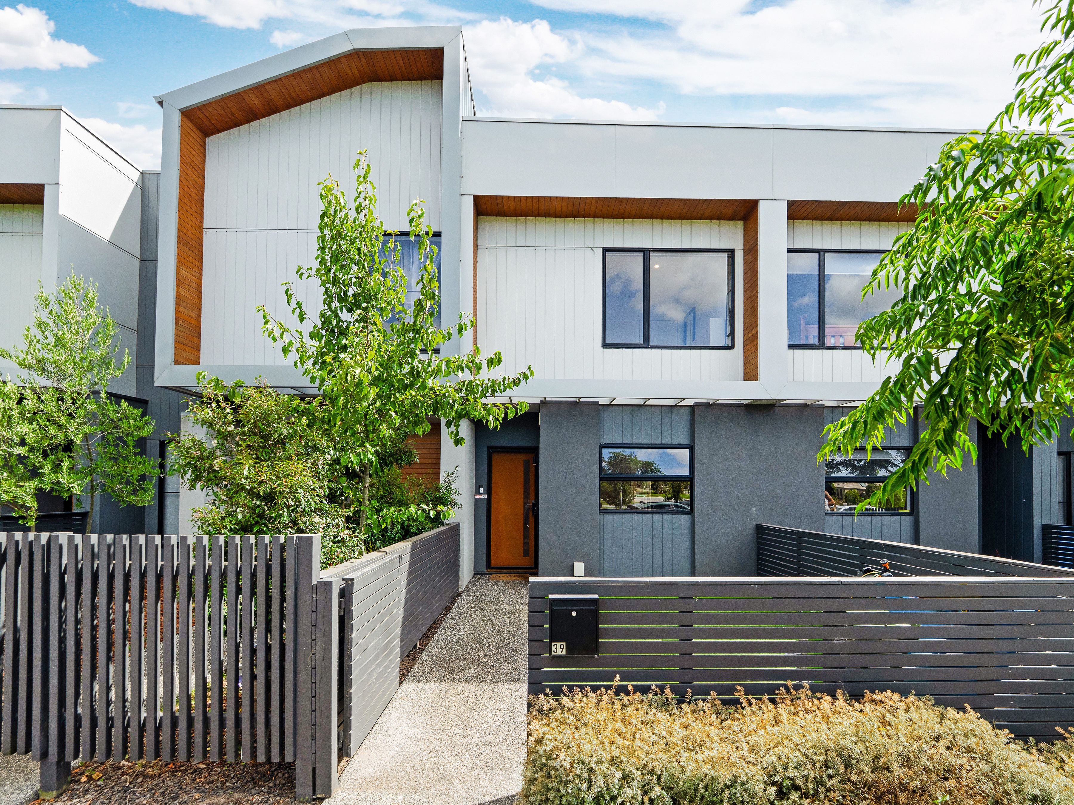 39 Villager Street