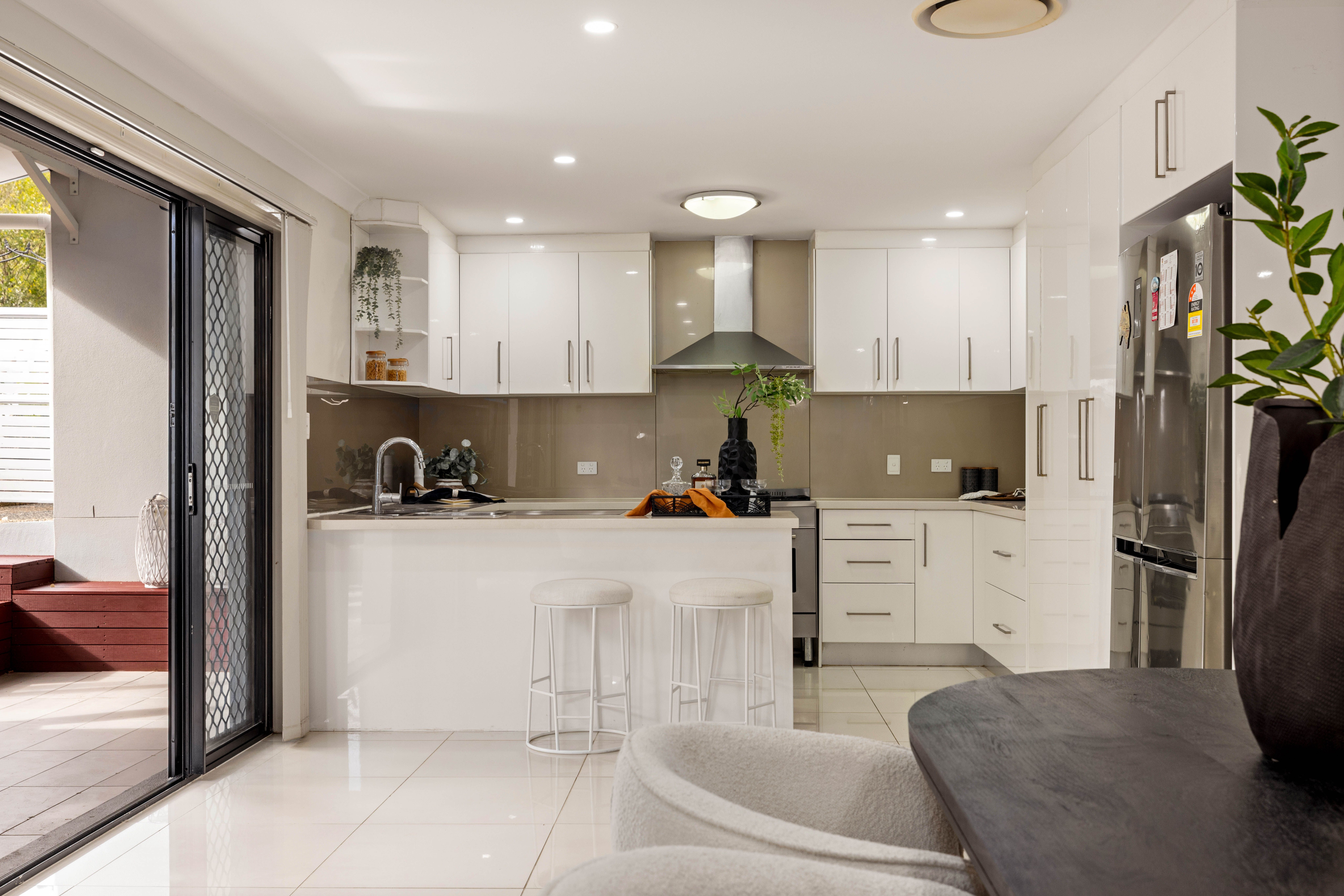 3 Mahogany Rise — photo 11 of 30