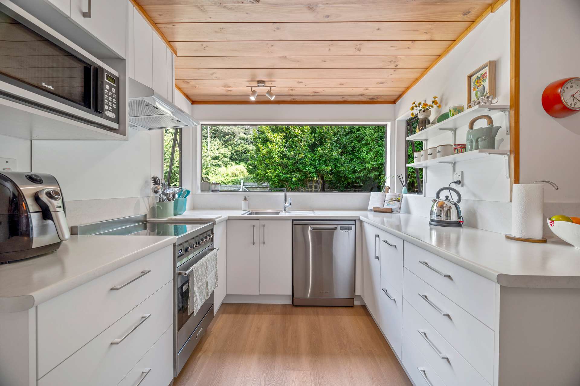 10 Wharetoroa Drive photo 9