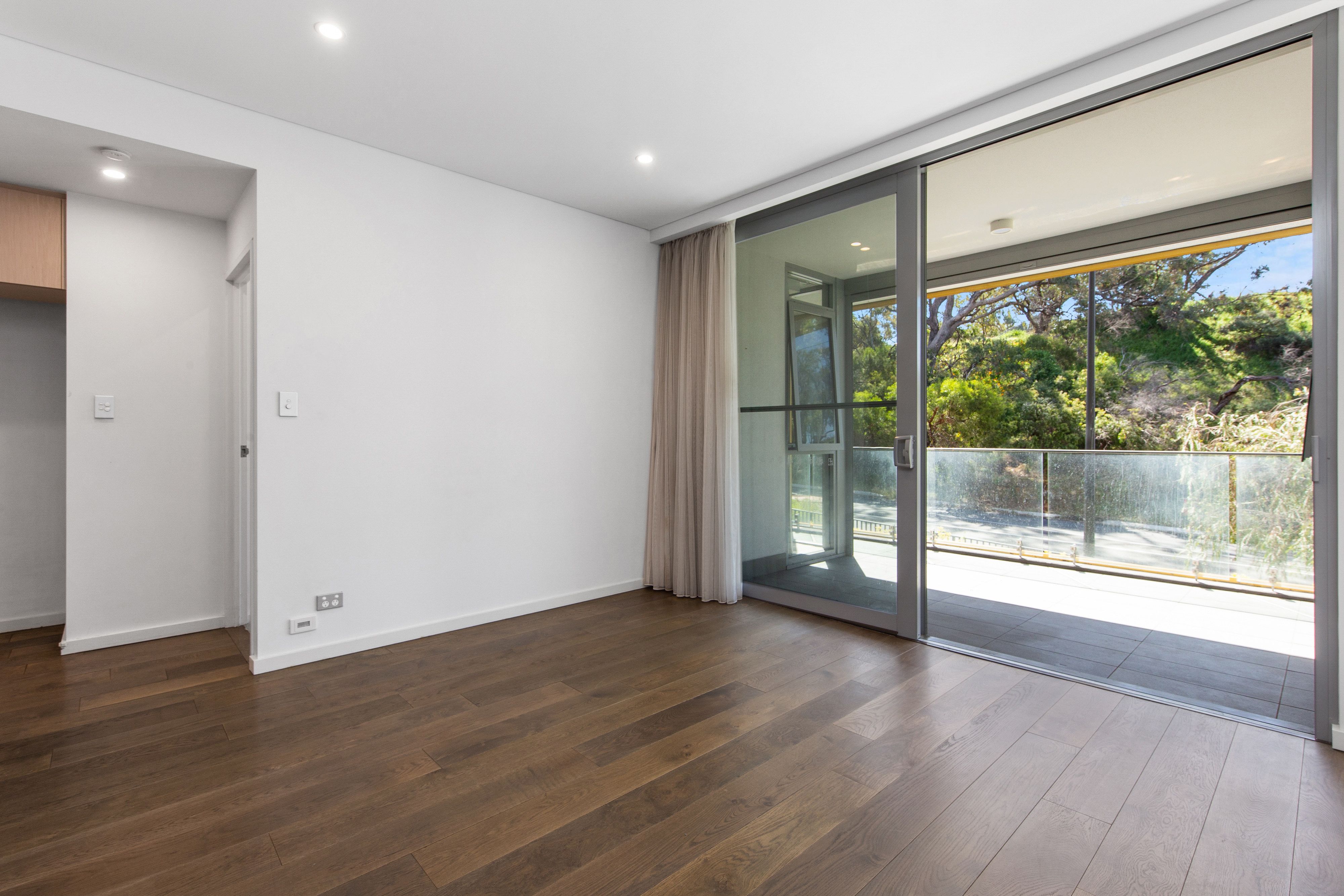 58/2 Milyarm Rise, Swanbourne, WA 6010
