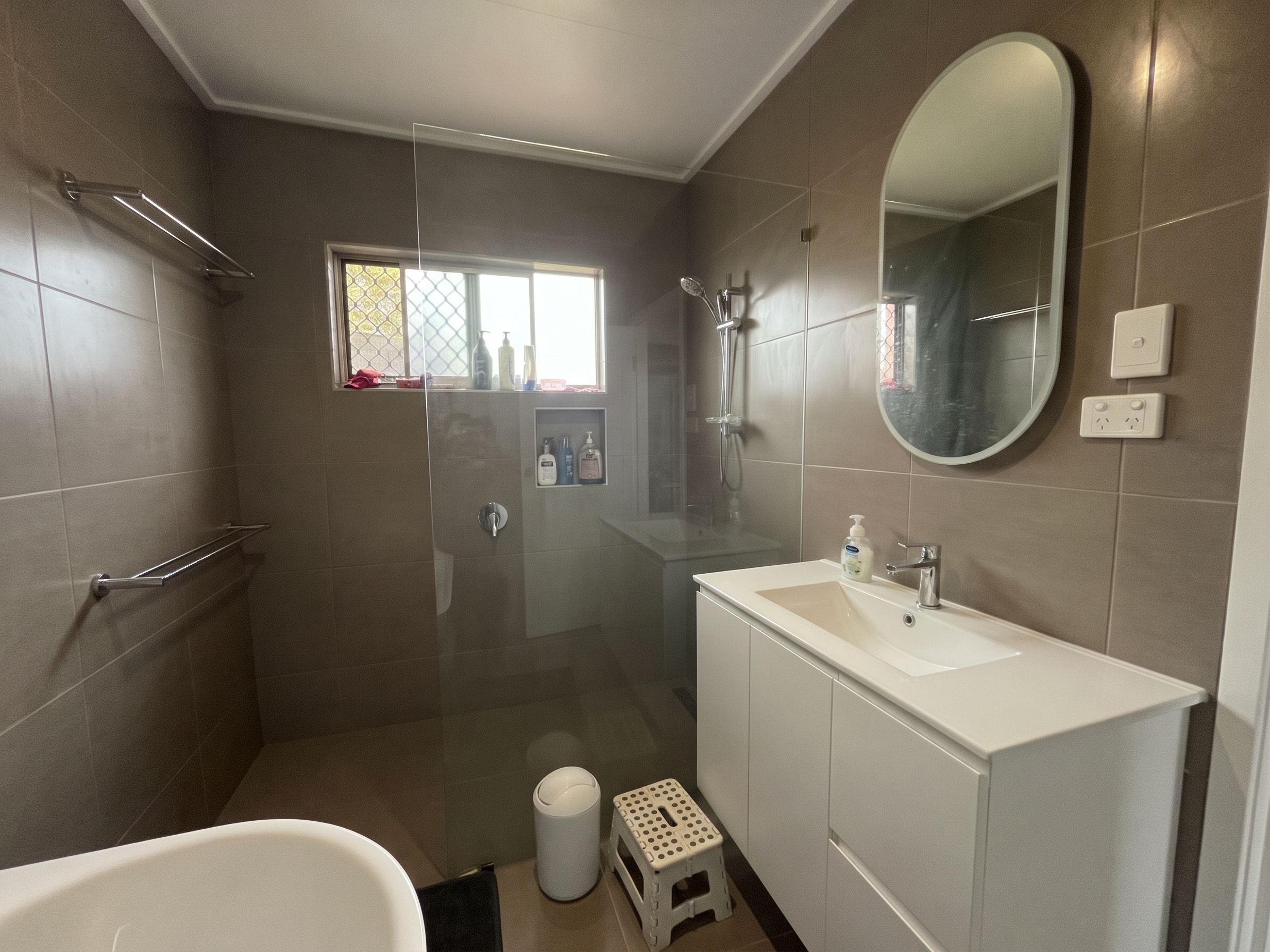 16 Finch Street — photo 10 of 21