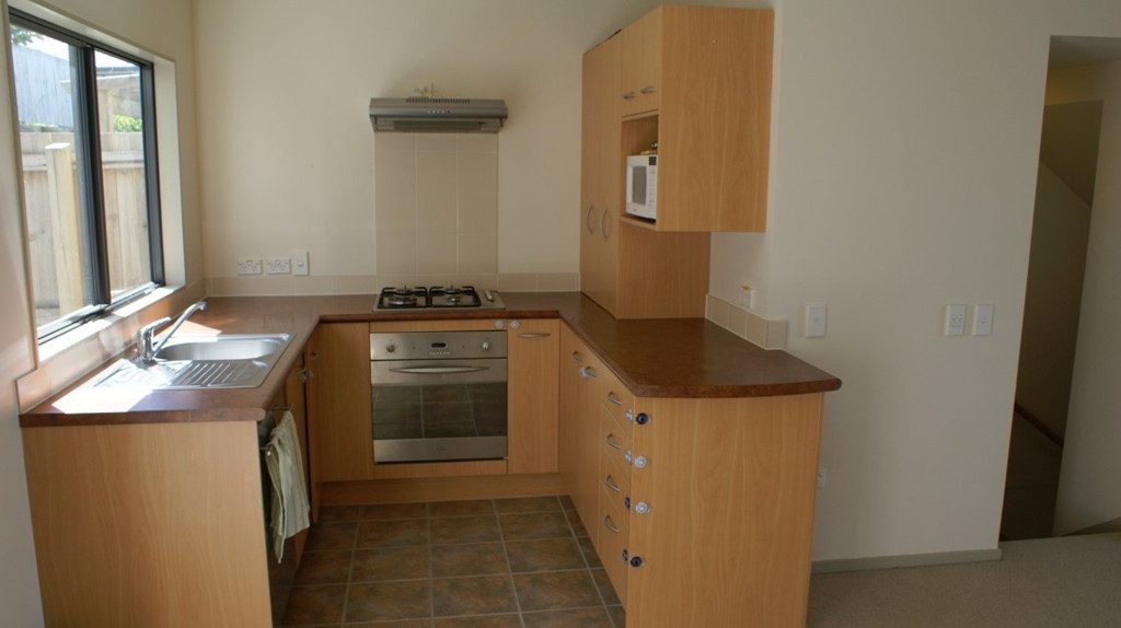 14/17 Georgia Terrace, Albany, North Shore City