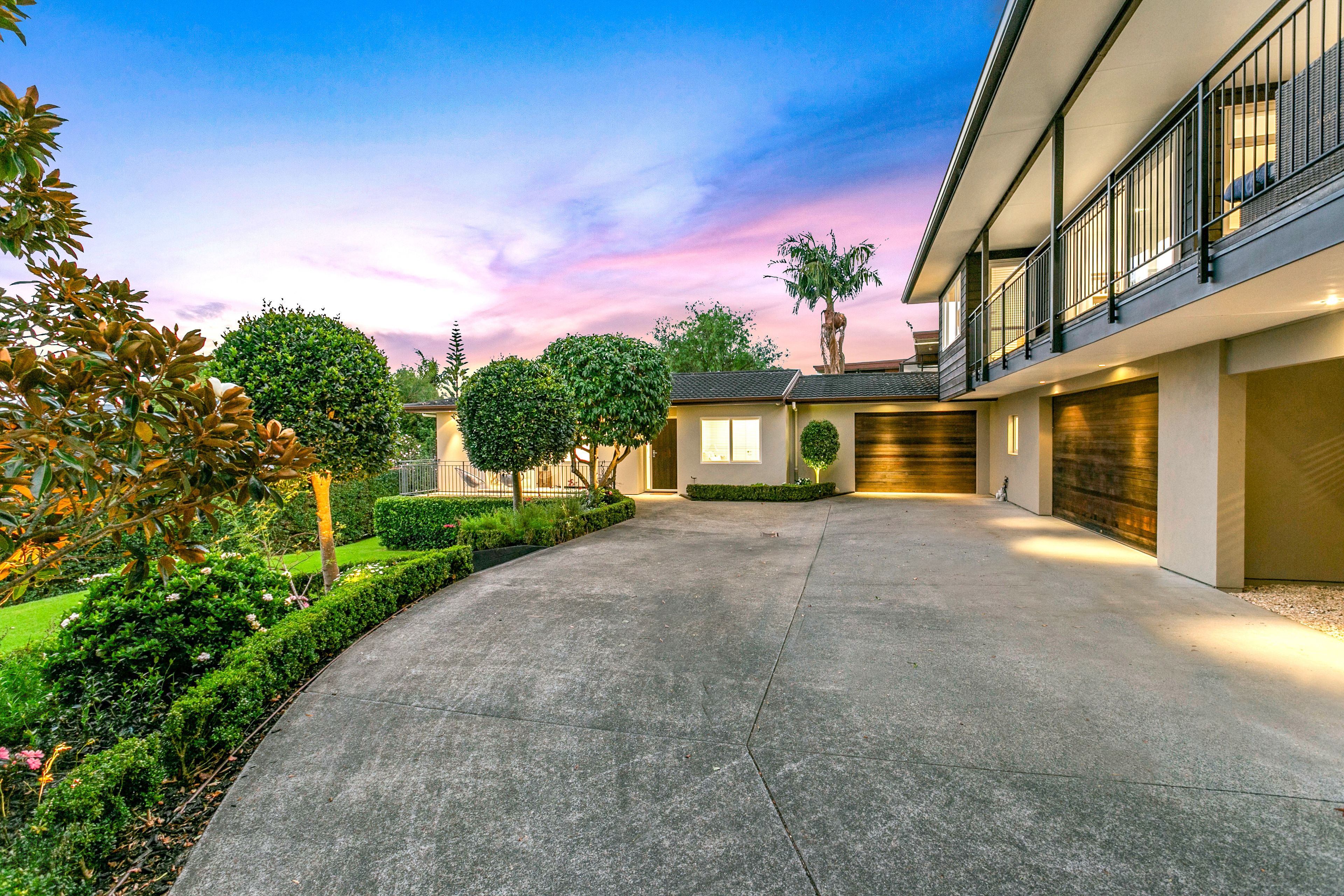 11 Elimar Drive, Sunnyhills, Manukau City