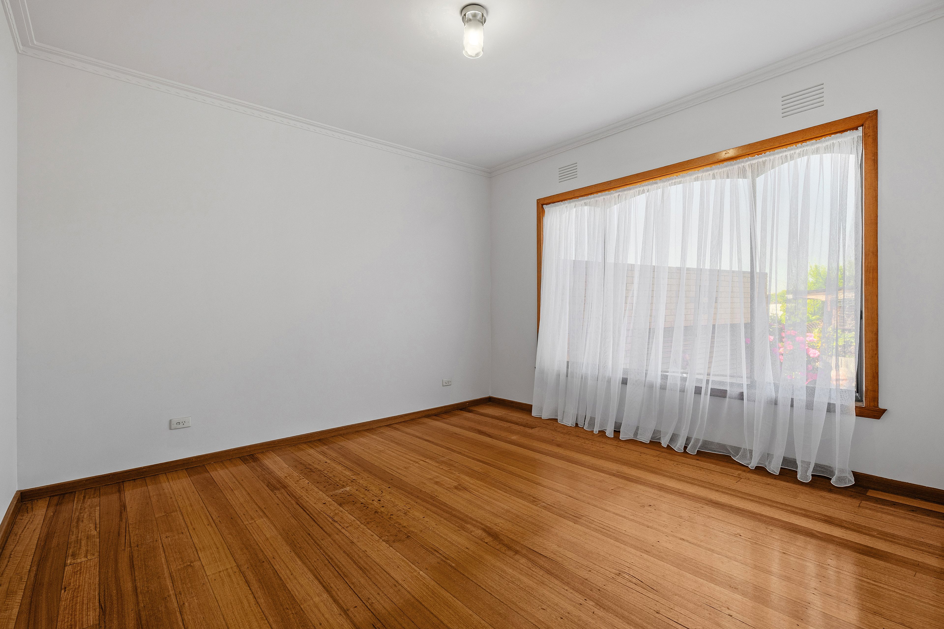 12 Balcombe Court — photo 14 of 23