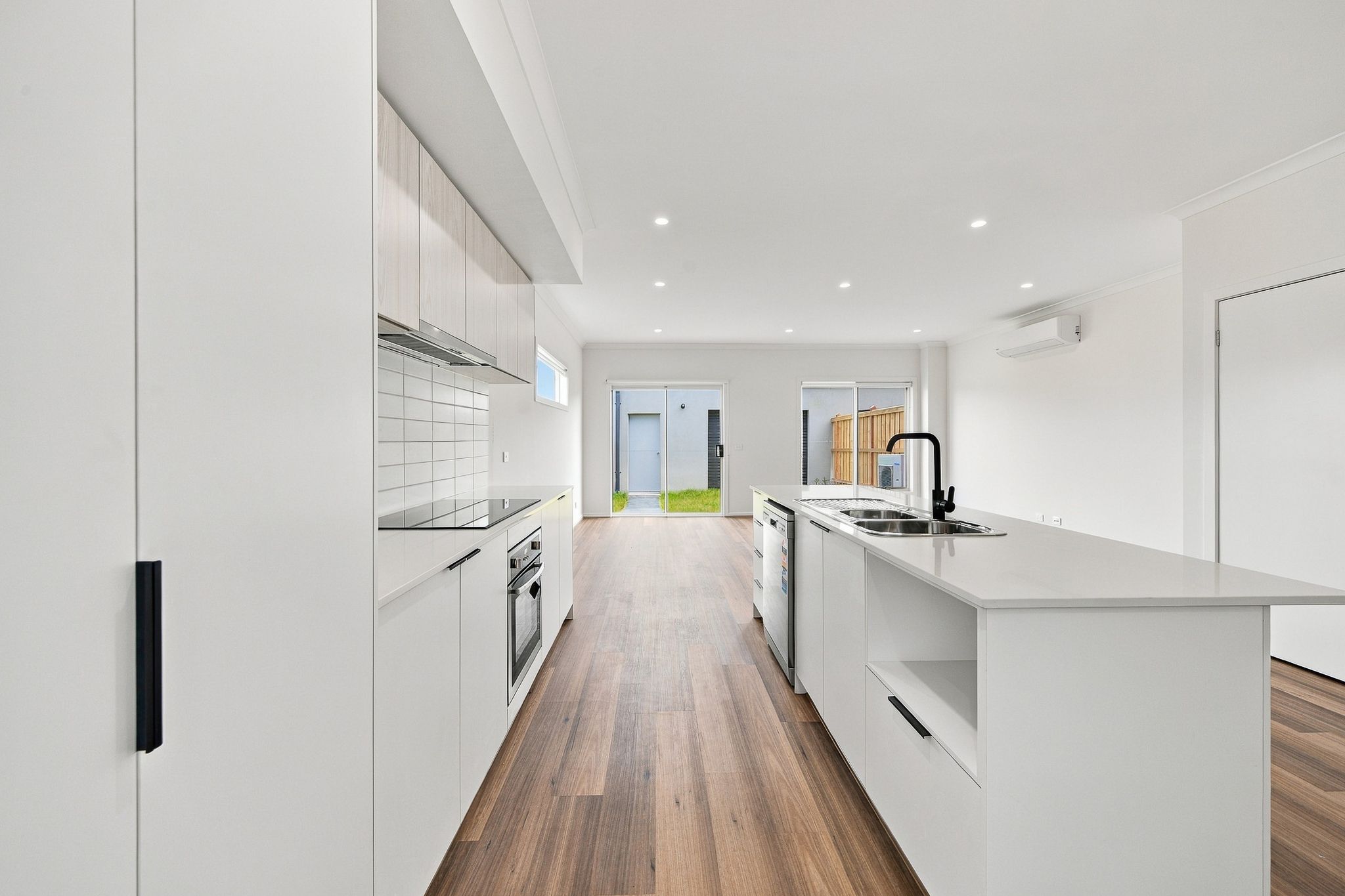 24 Twynam Road — photo 4 of 26