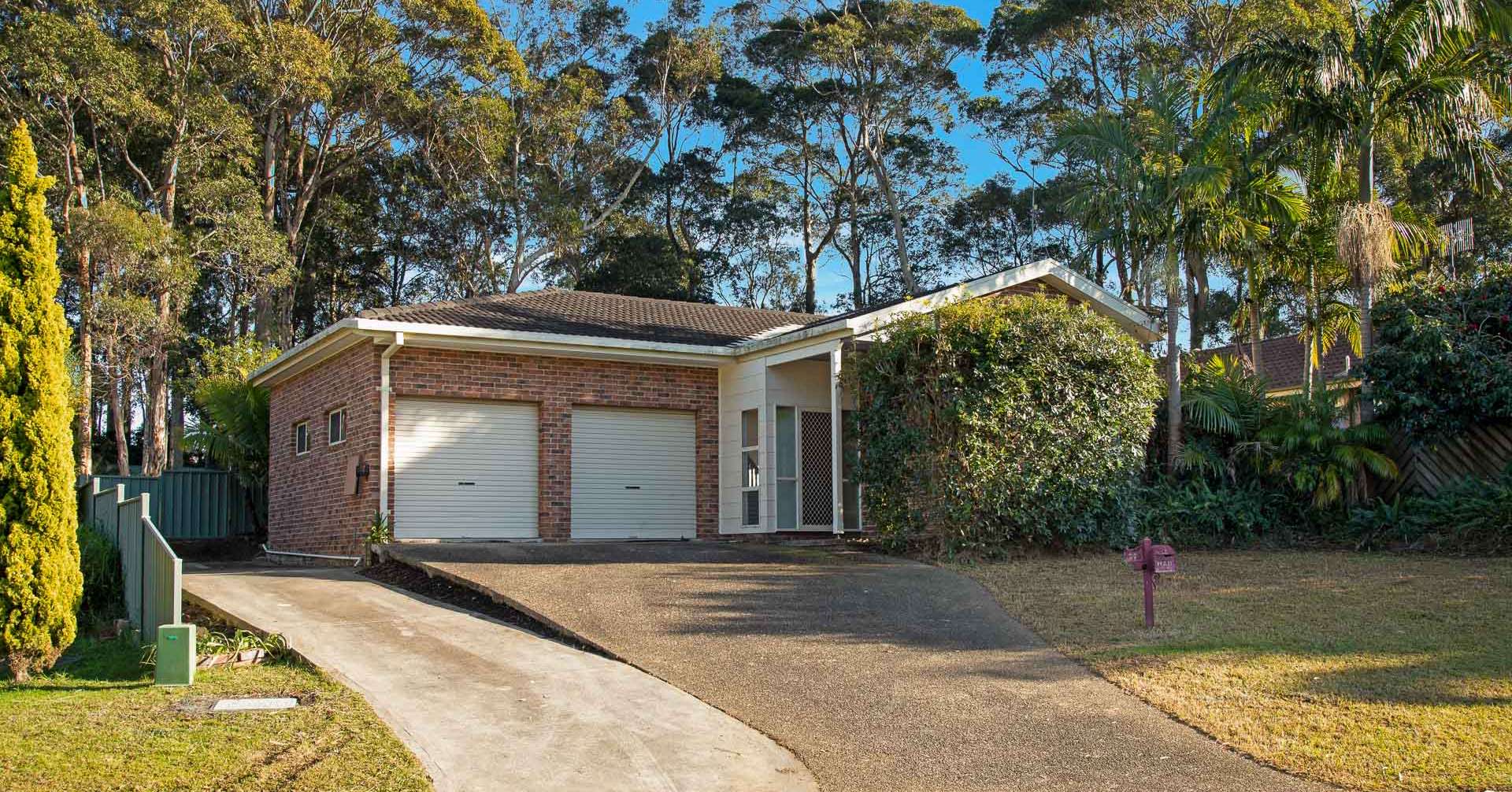 20 Thomas Mitchell Crescent, Sunshine Bay, NSW 2536 House for Sale Batemans Bay Moruya 20 Thomas Mitchell Crescent, Sunshine Bay, NSW 2536 House for Sale Batemans Bay Moruya