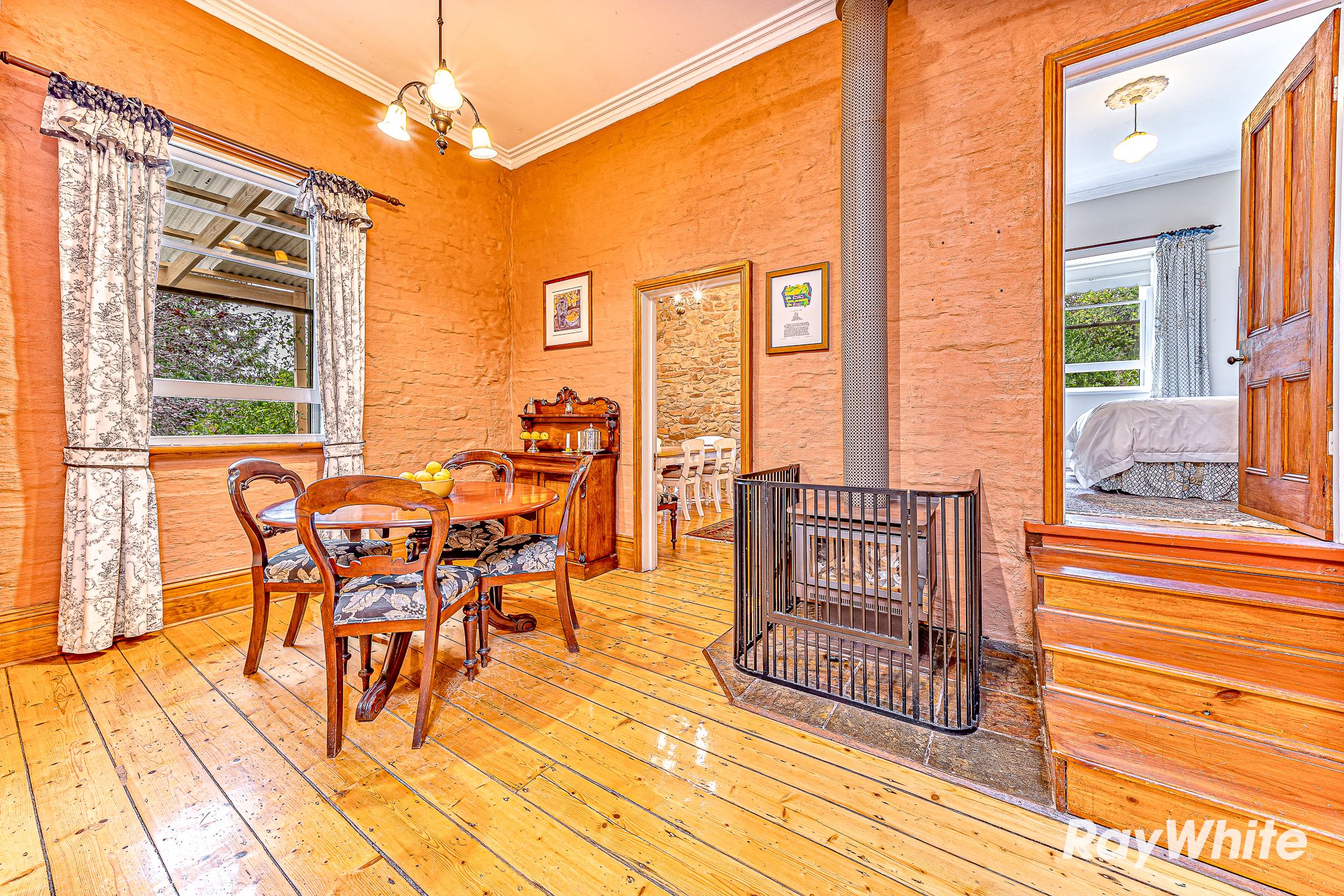 178 Sailors Gully Road, Sailors Gully, VIC 3556 Sold House Ray