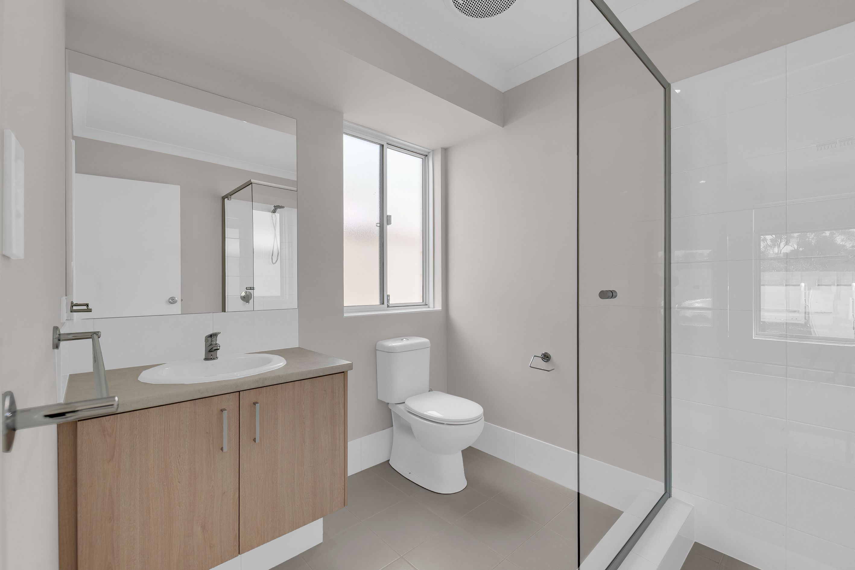 13 Shamrock Avenue — photo 10 of 17