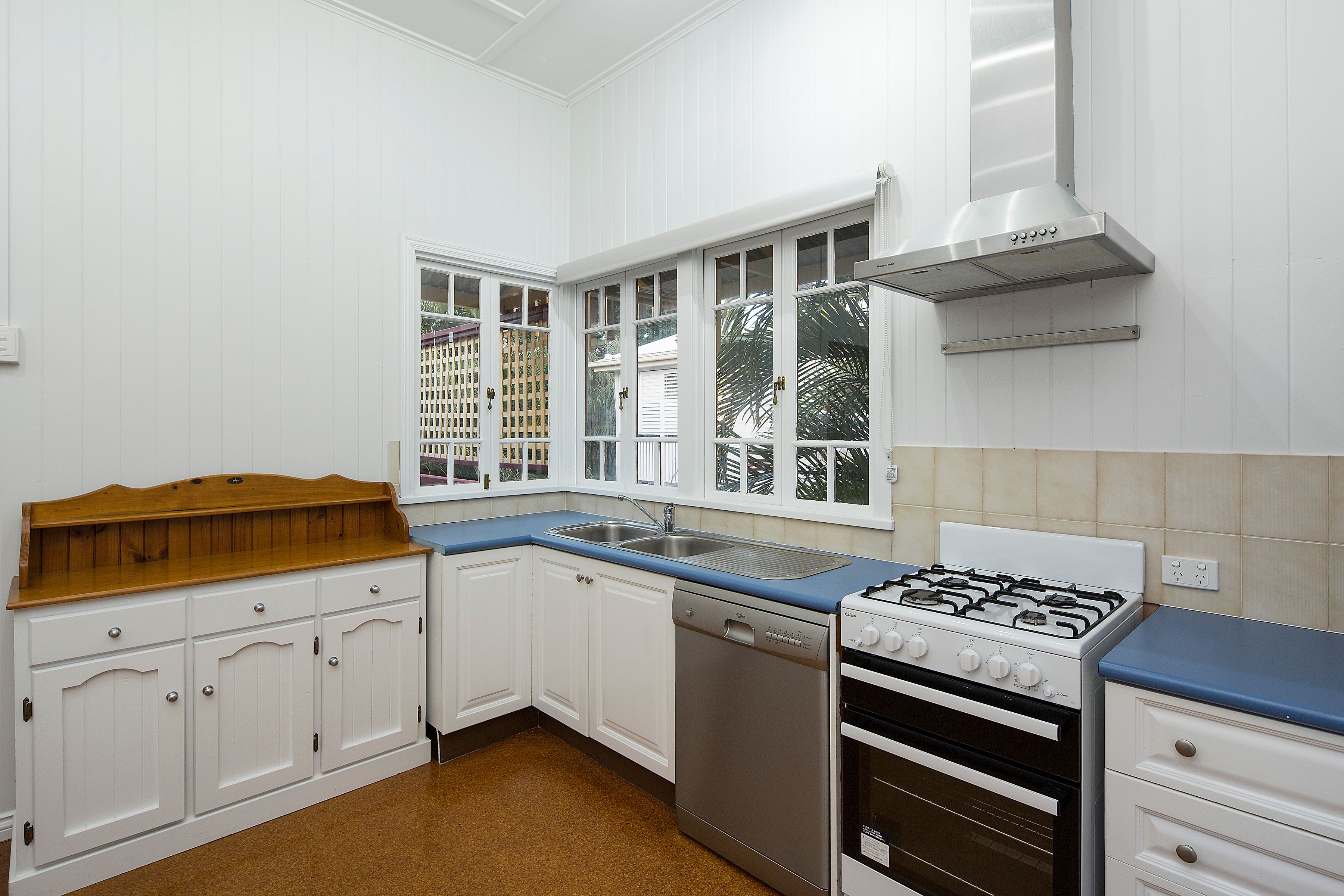 70 Kitchener Street, Sherwood, QLD 4075