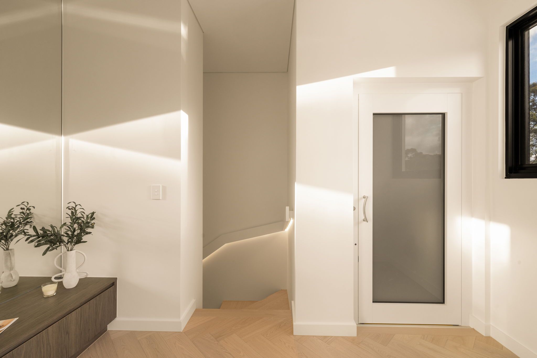56 Tunstall Avenue — photo 10 of 19
