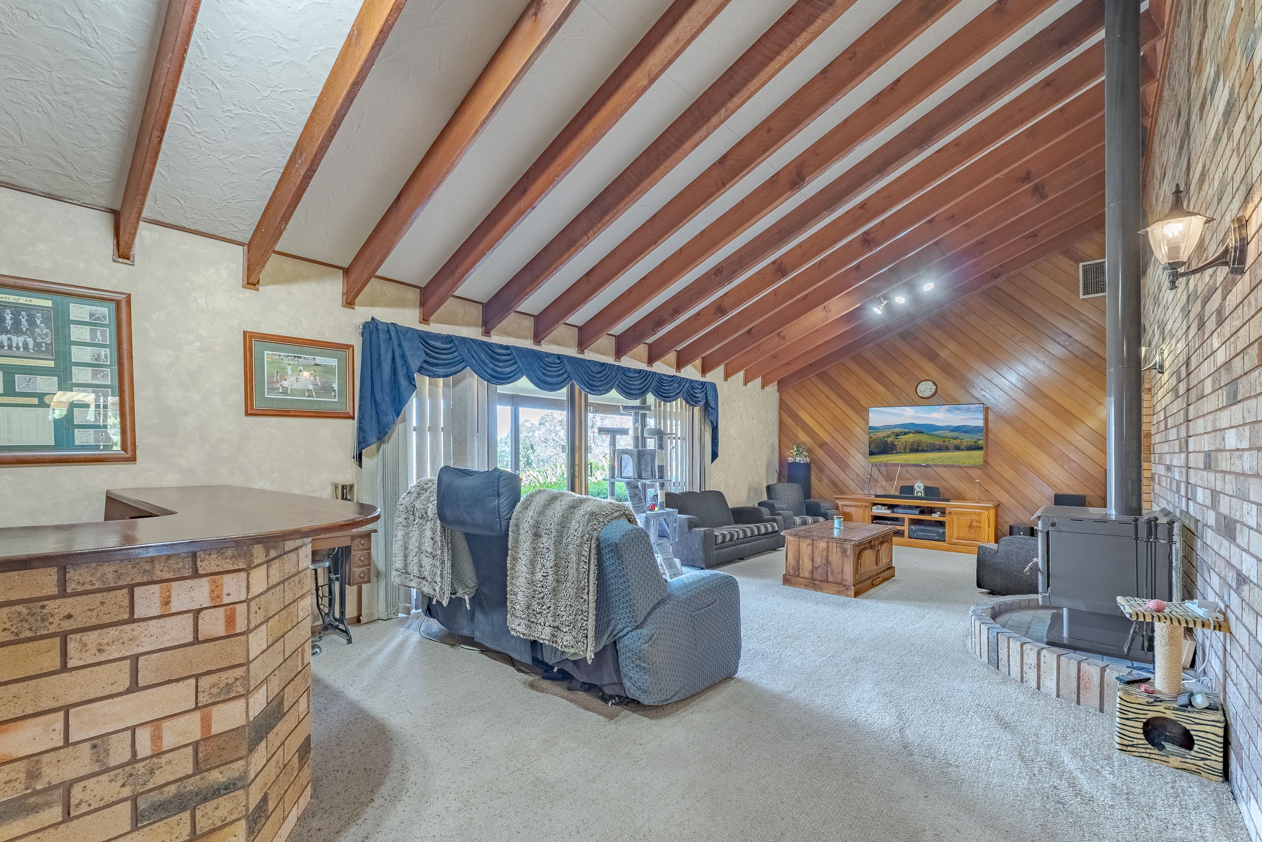 36R Peak Hill Road — photo 4 of 20