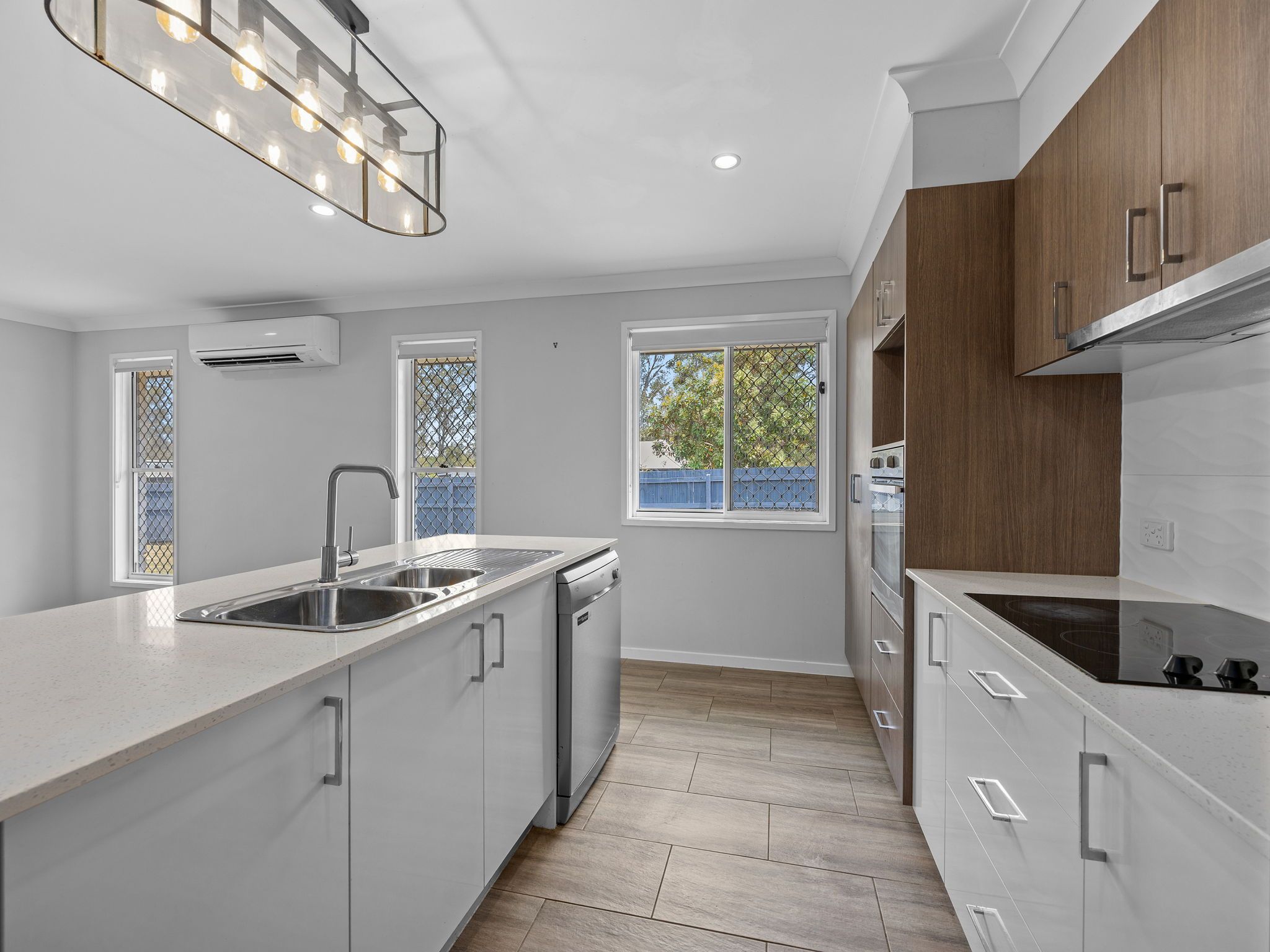 1 Mary Crescent, Rosewood, QLD 4340