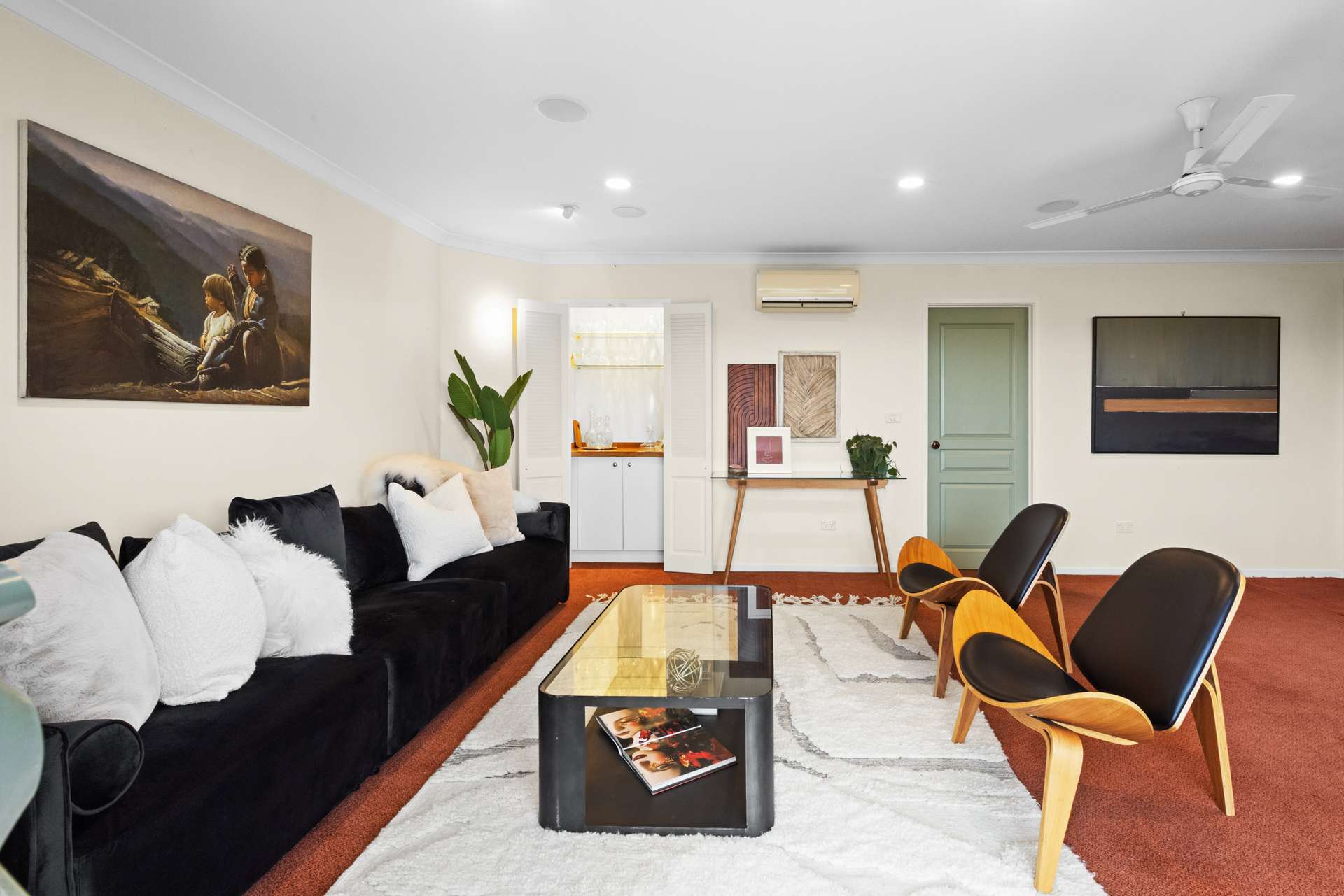 248 Kennedy Road photo 2