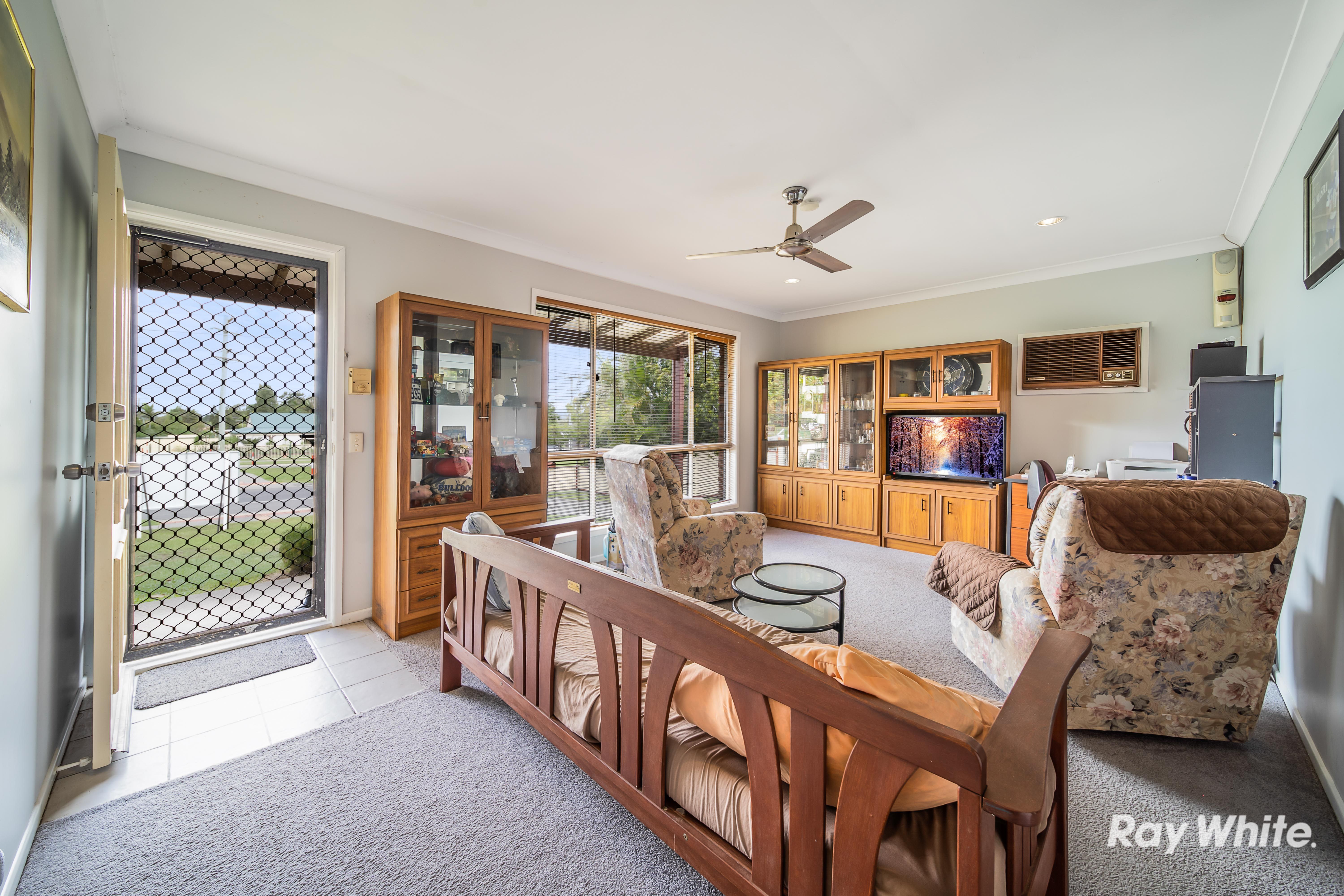57 Trulson Drive, Crestmead, QLD 4132
