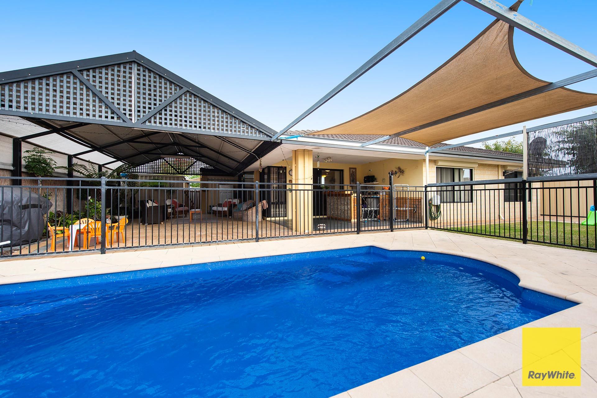 10 Antigua Place, Southern River WA 6110