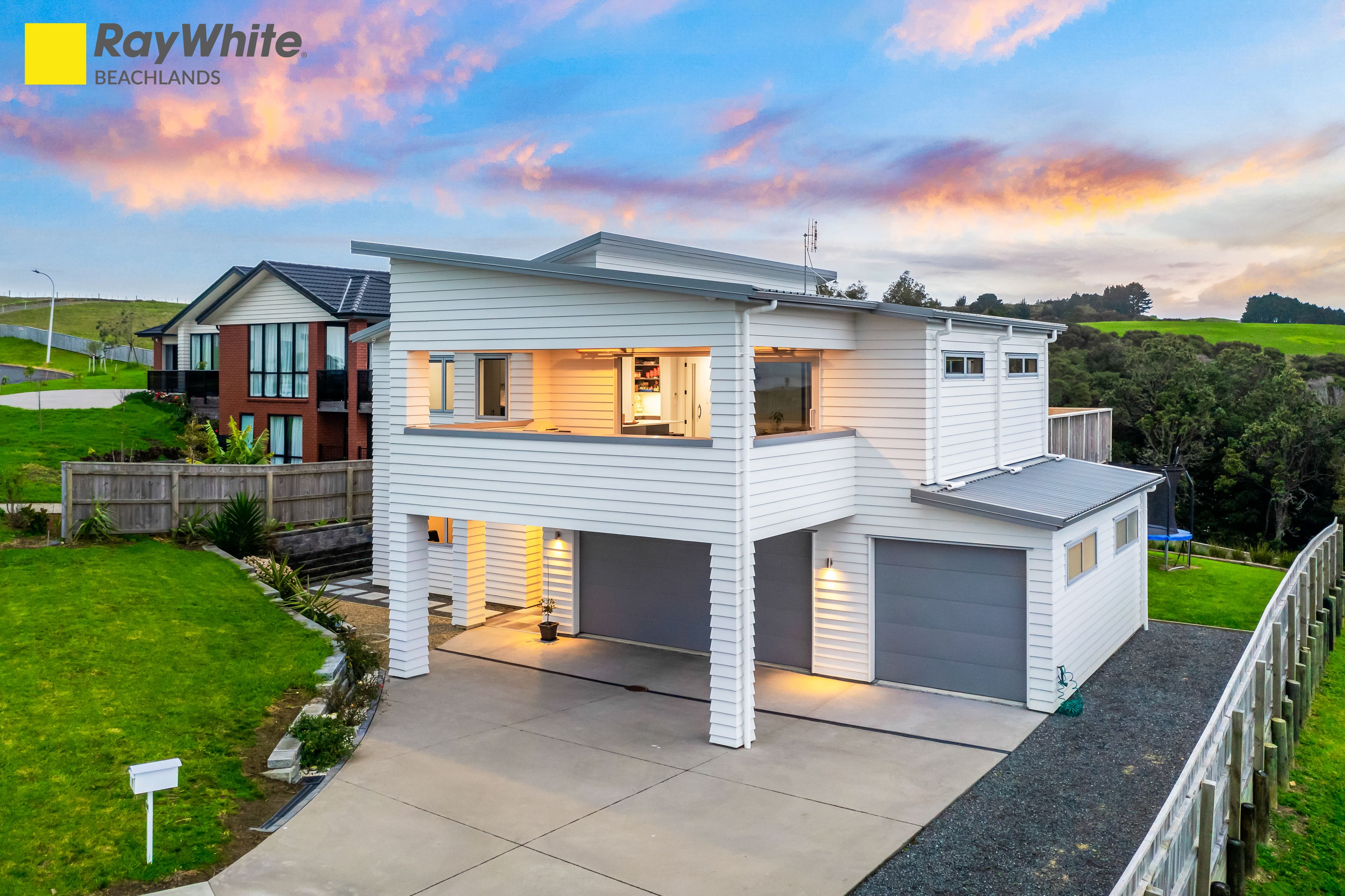 9 Herbert Pollard Drive, Maraetai, Manukau City 2018 Sold House