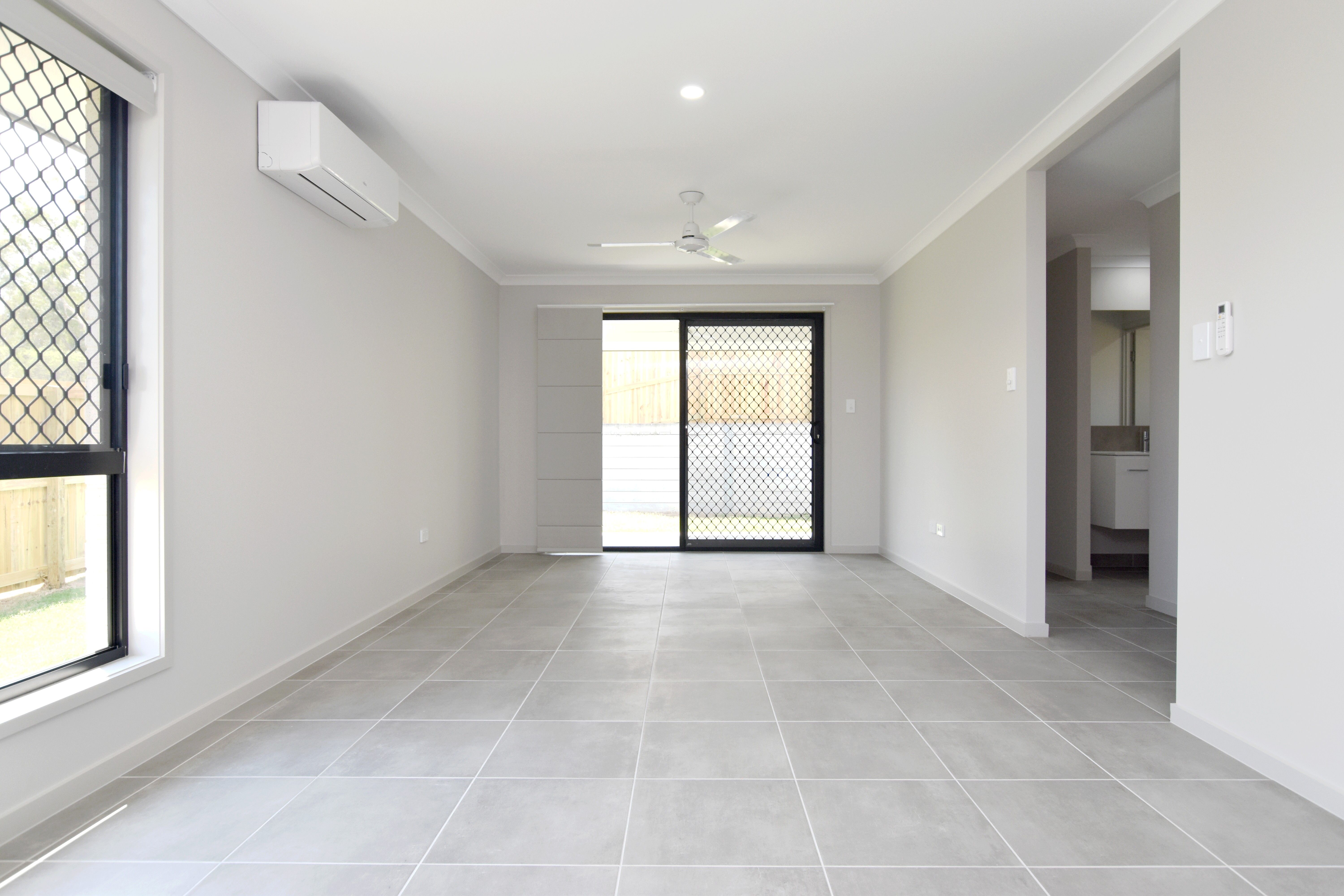 12 Avocet Road — photo 7 of 20
