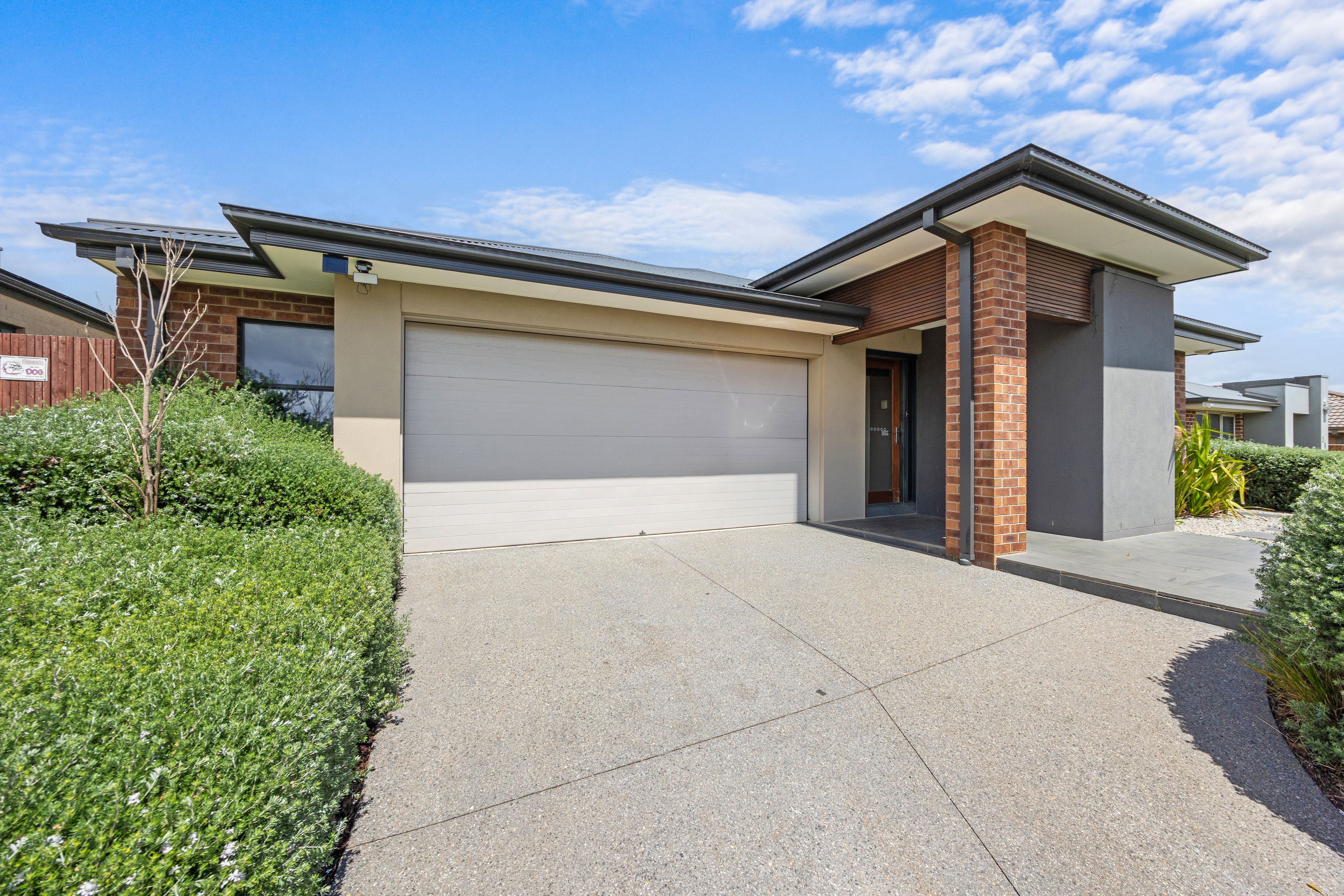 359 Glenelg Highway — photo 12 of 14