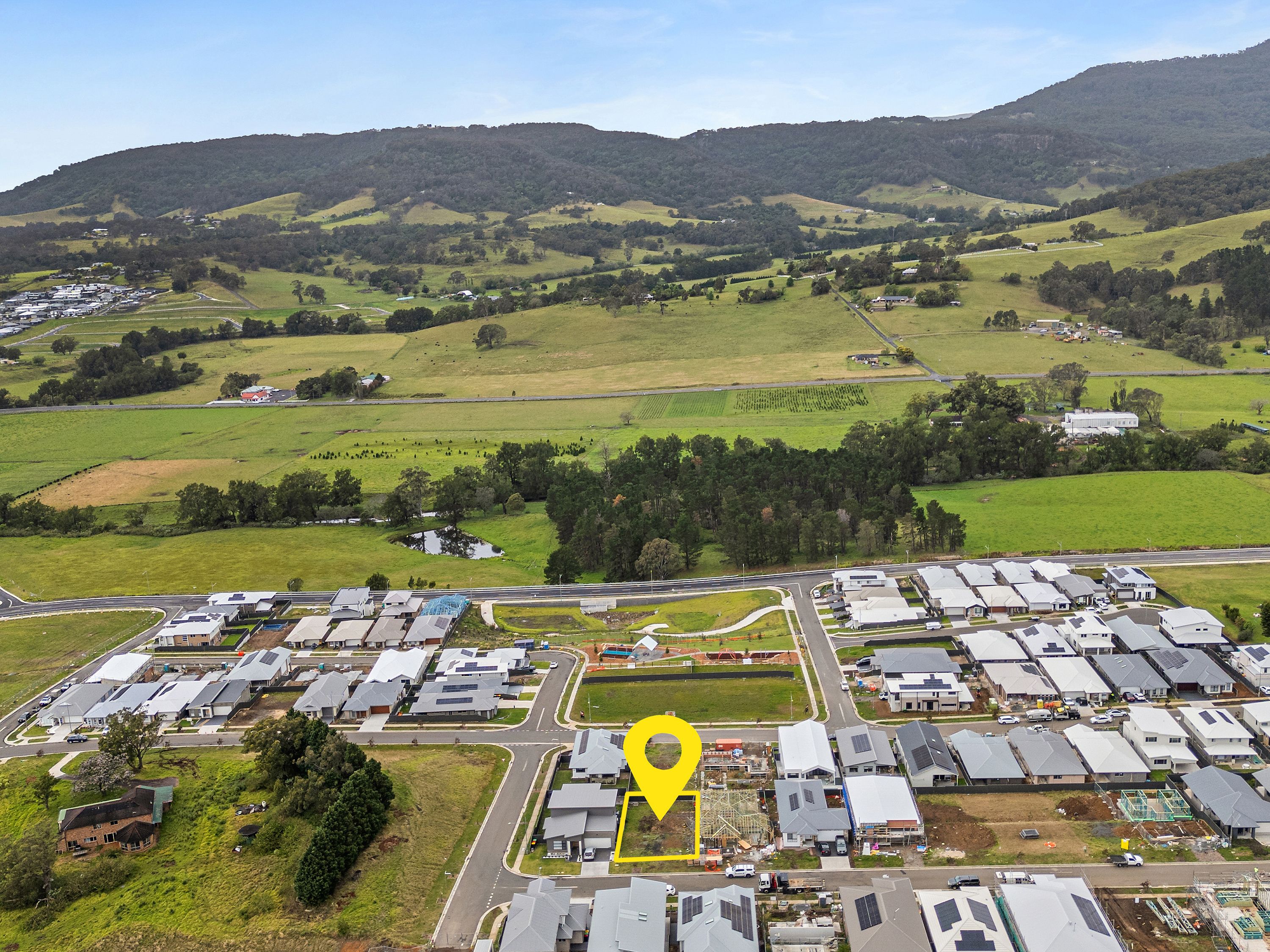 3 Magpie Avenue, Calderwood NSW 2527