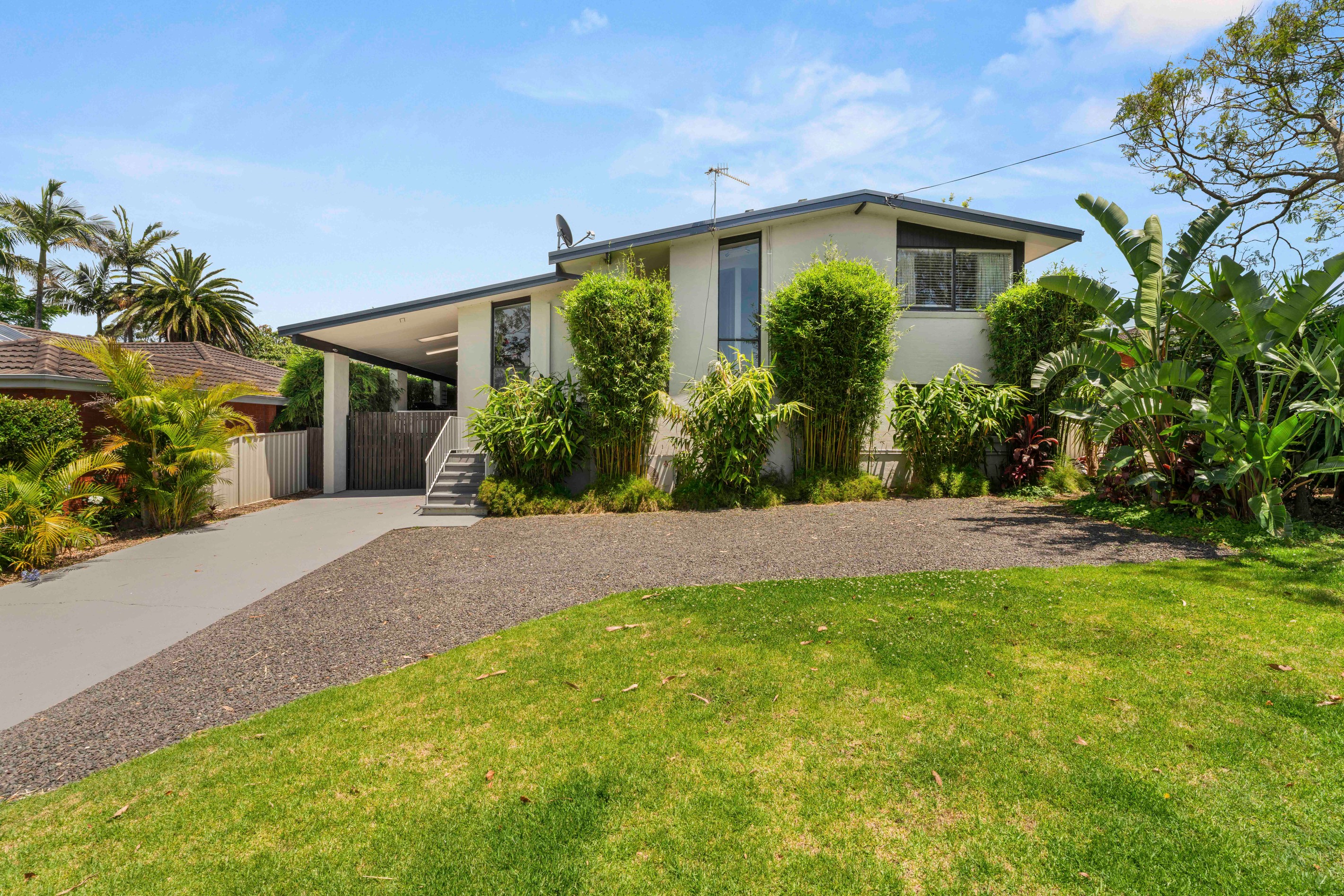5 Kahlua Crescent, Bomaderry, NSW 2541
