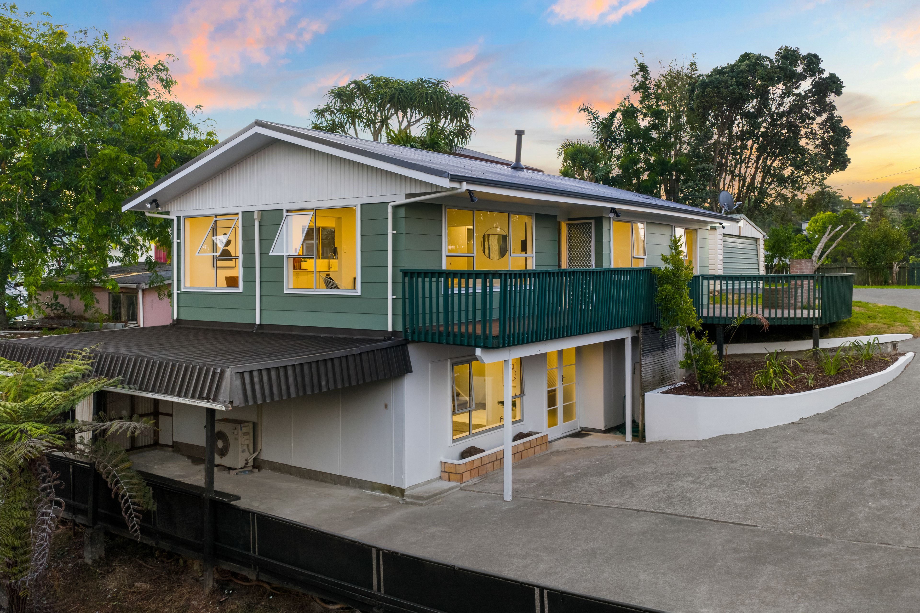 14 Withers Road, Glen Eden, Waitakere City