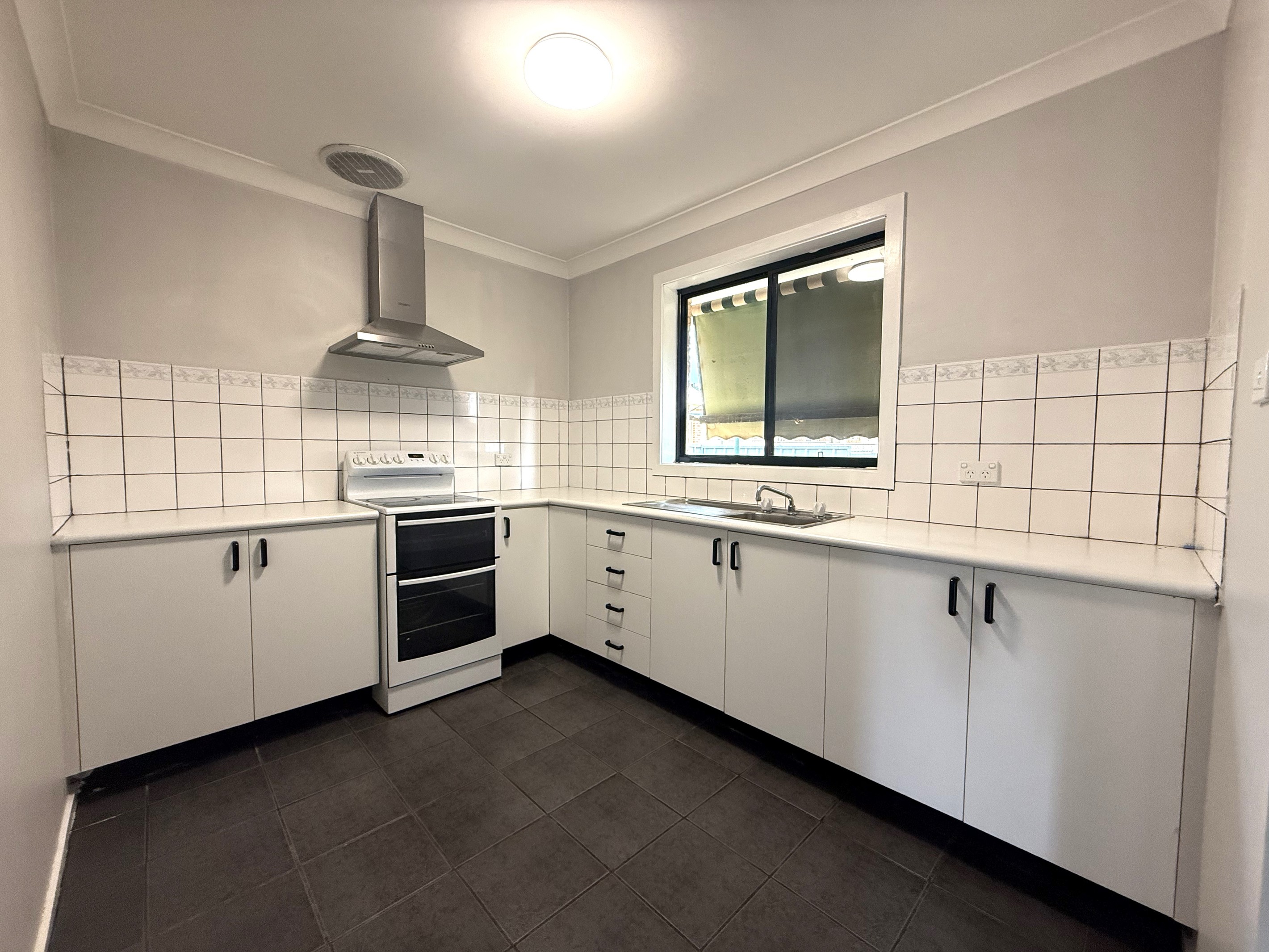 20/3A Sam Place, Young, NSW 2594