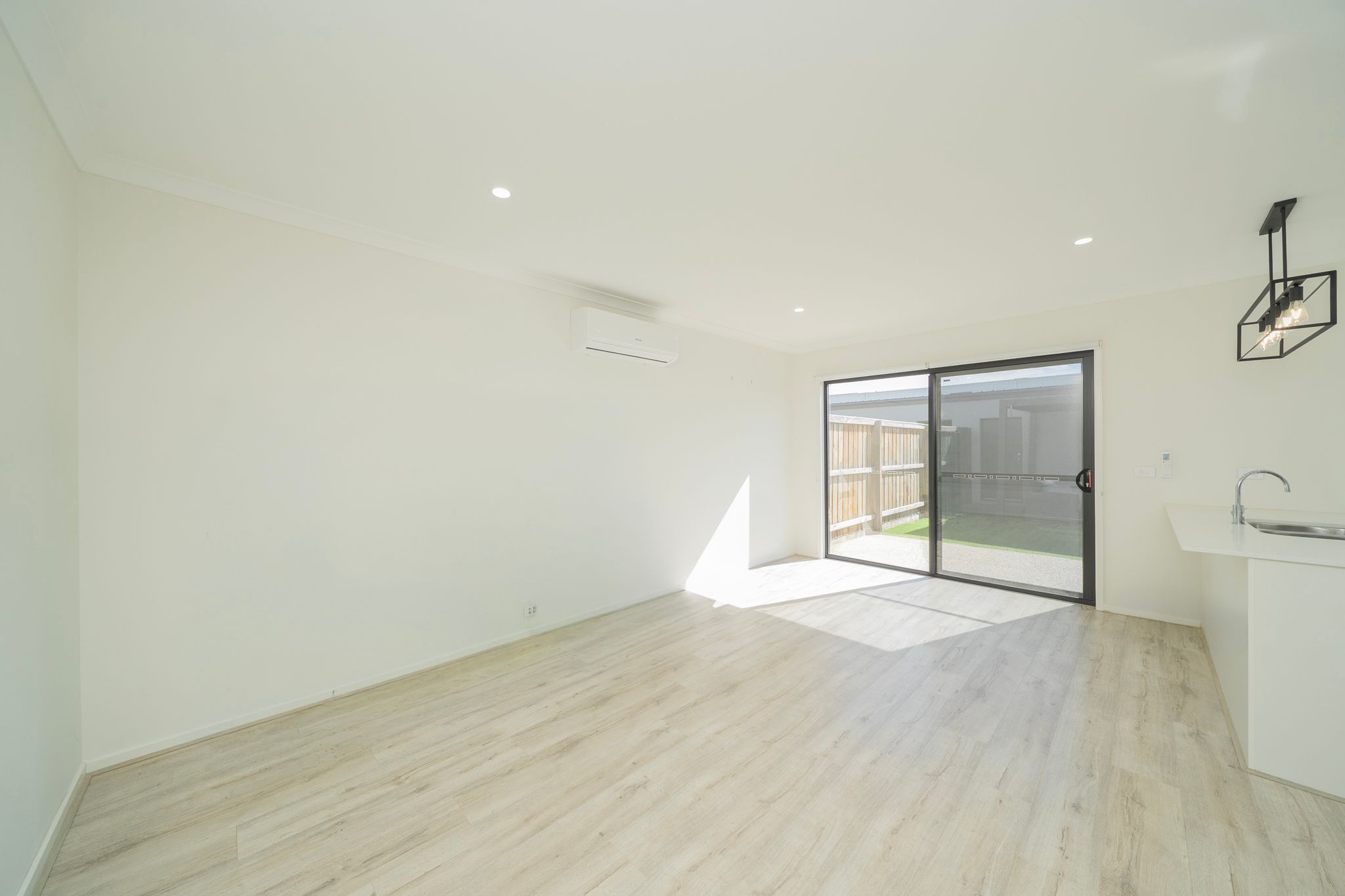 29A Odeon Avenue — photo 5 of 12