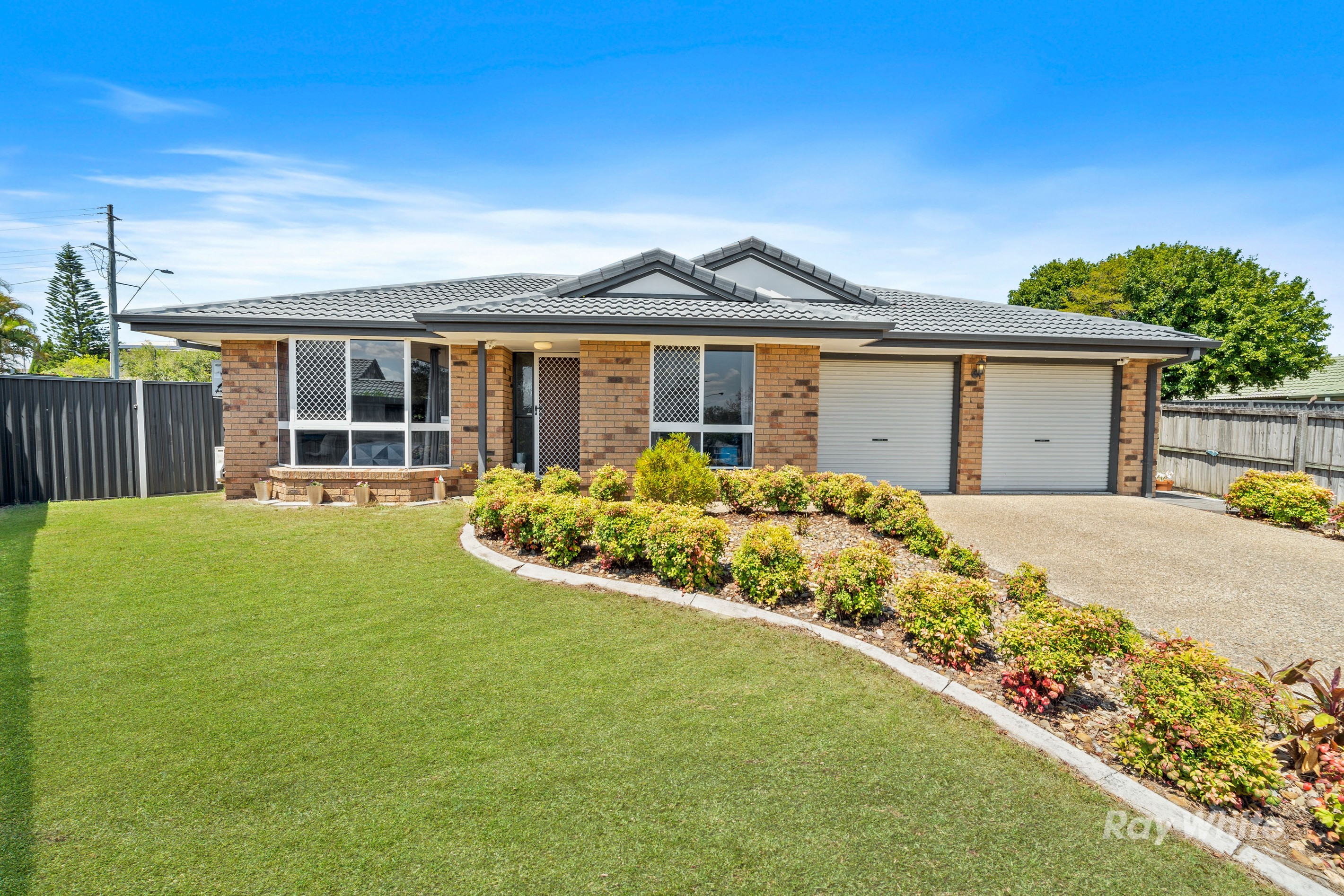 20 Fromelles Court, Regents Park, QLD 4118