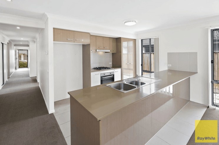 34 Westonbury Drive, Truganina, VIC 3029