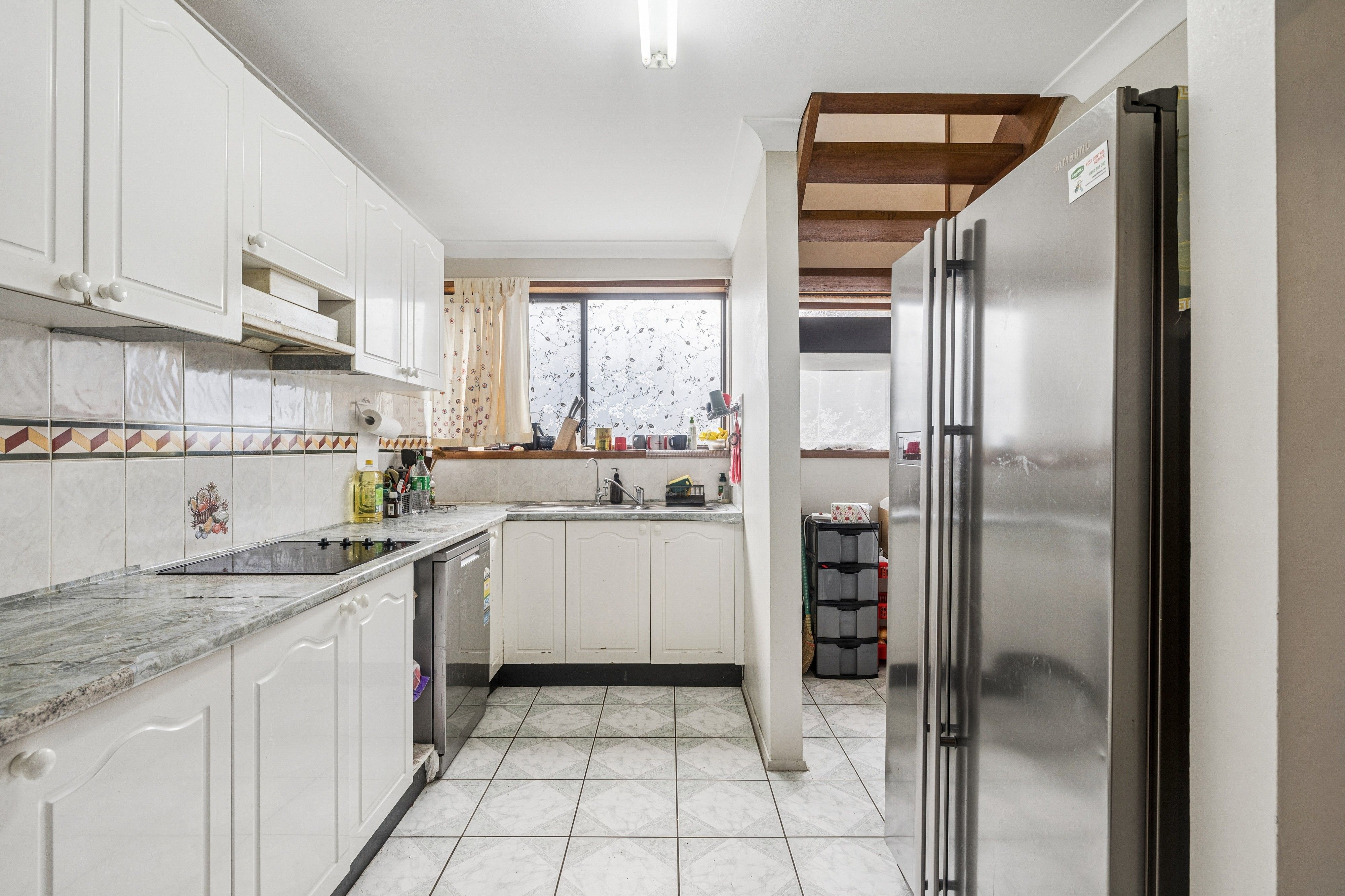 3/77 Pringle Avenue — photo 5 of 14