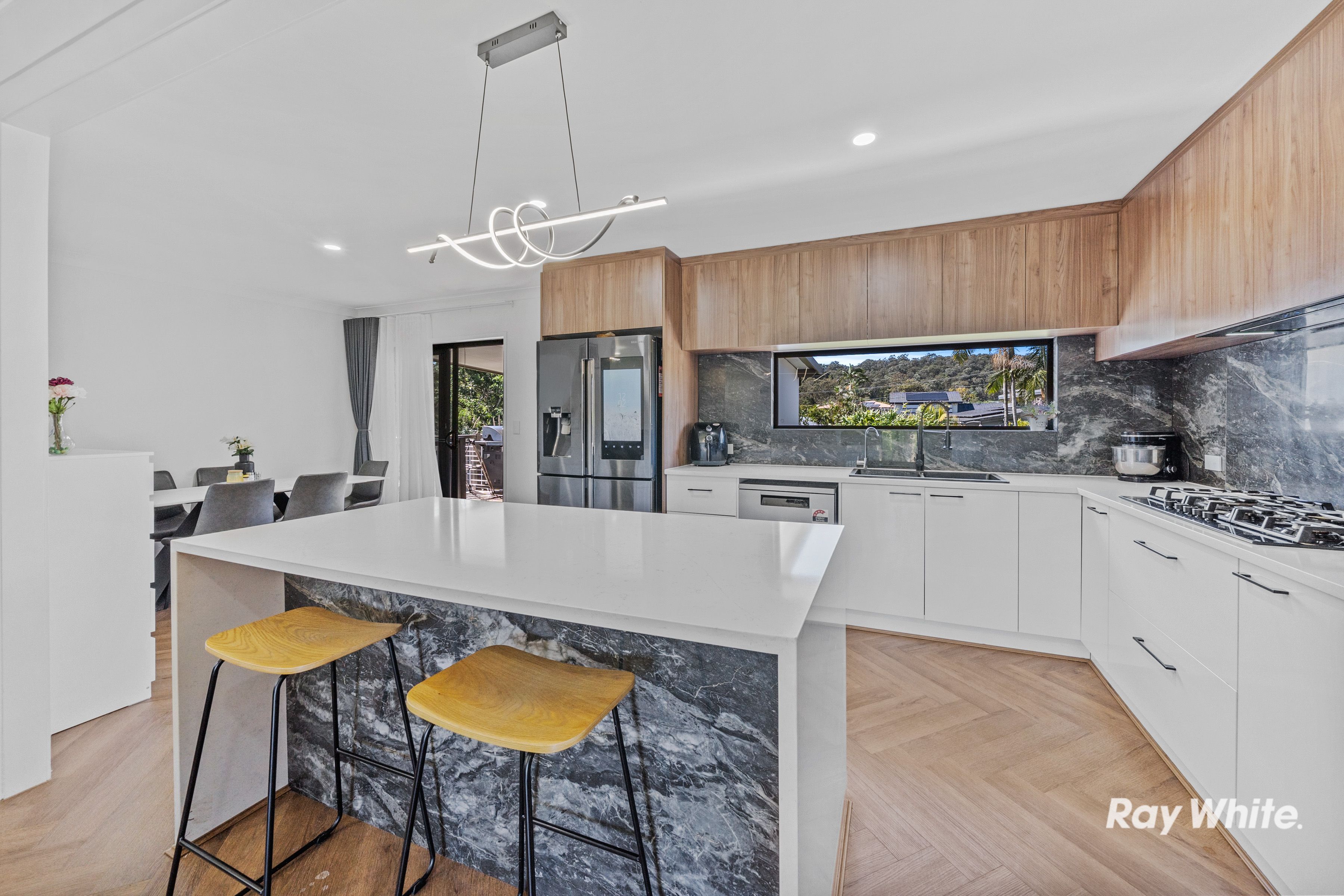 21 Westgate Avenue — photo 7 of 28