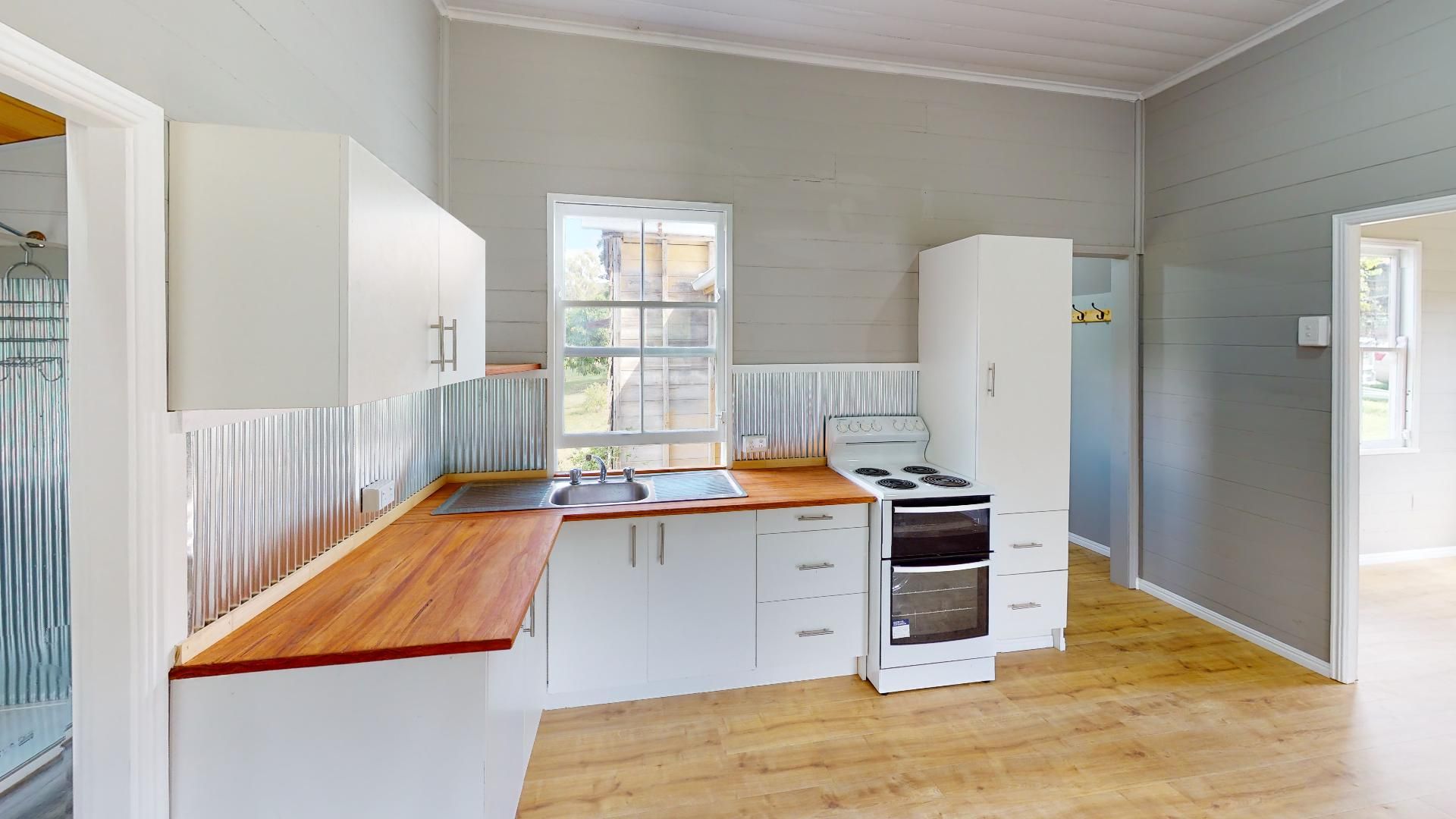 24 William Street, Mount Perry, QLD 4671