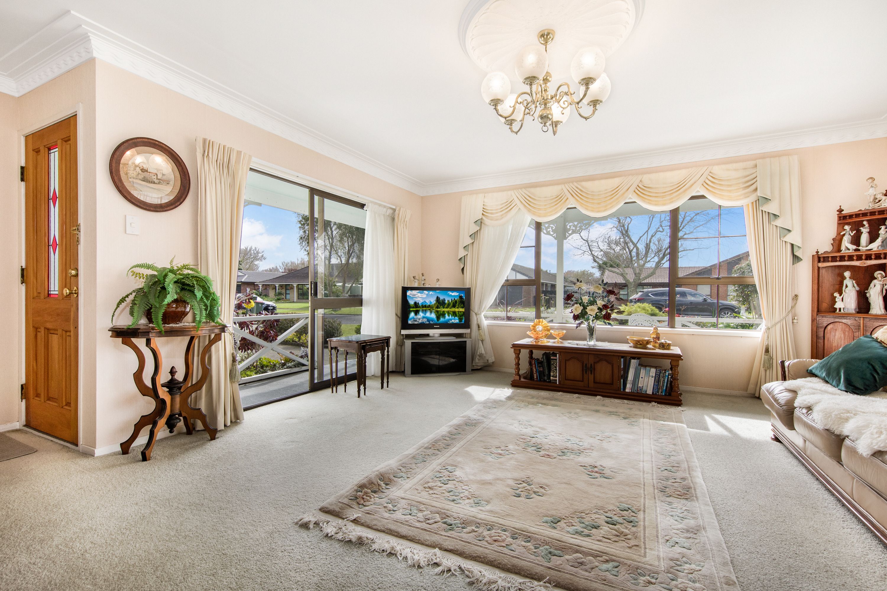 9 Peridot Place, Conifer Grove, Manukau City