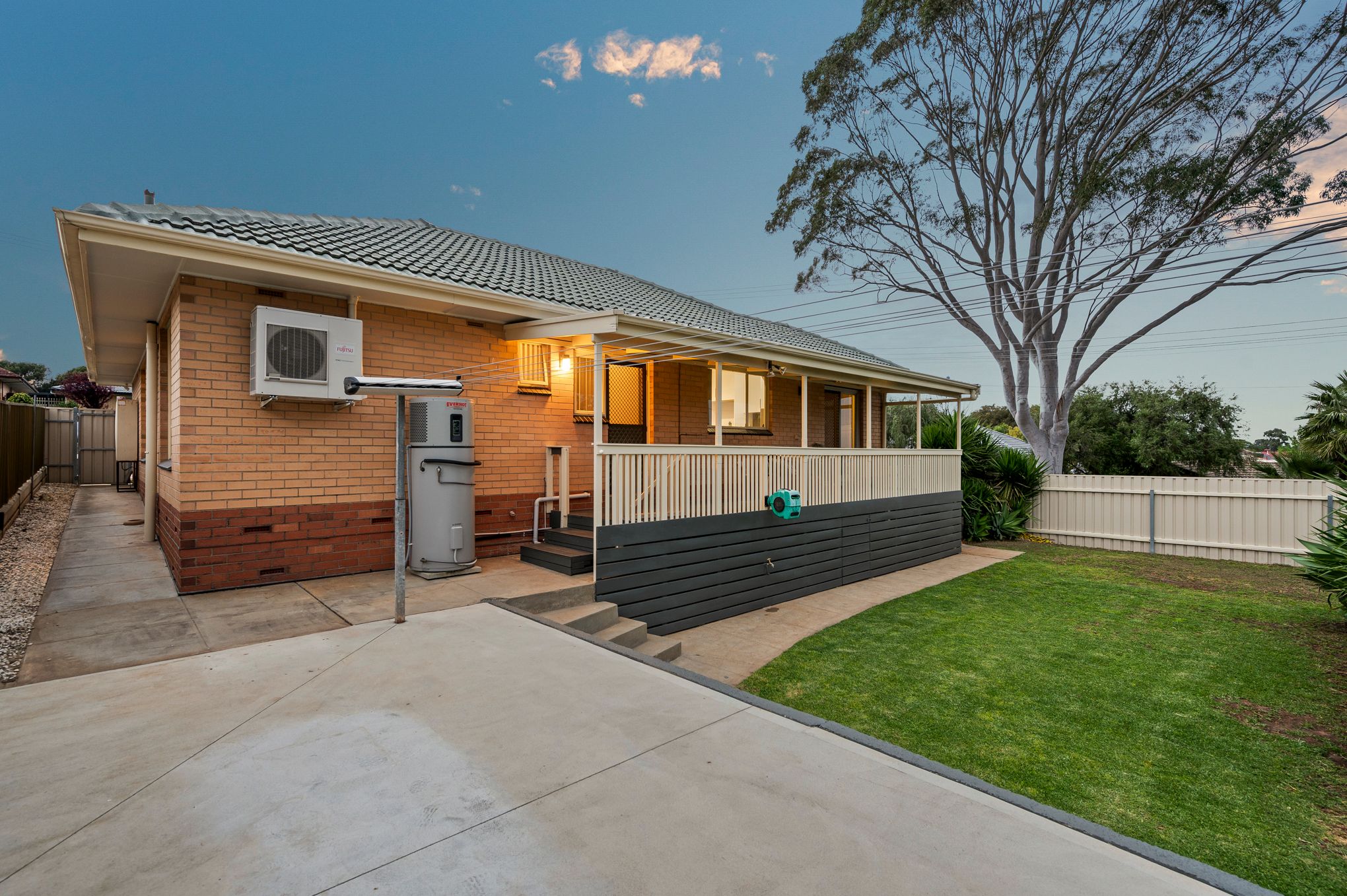 45 Laffers Crescent — photo 19 of 22