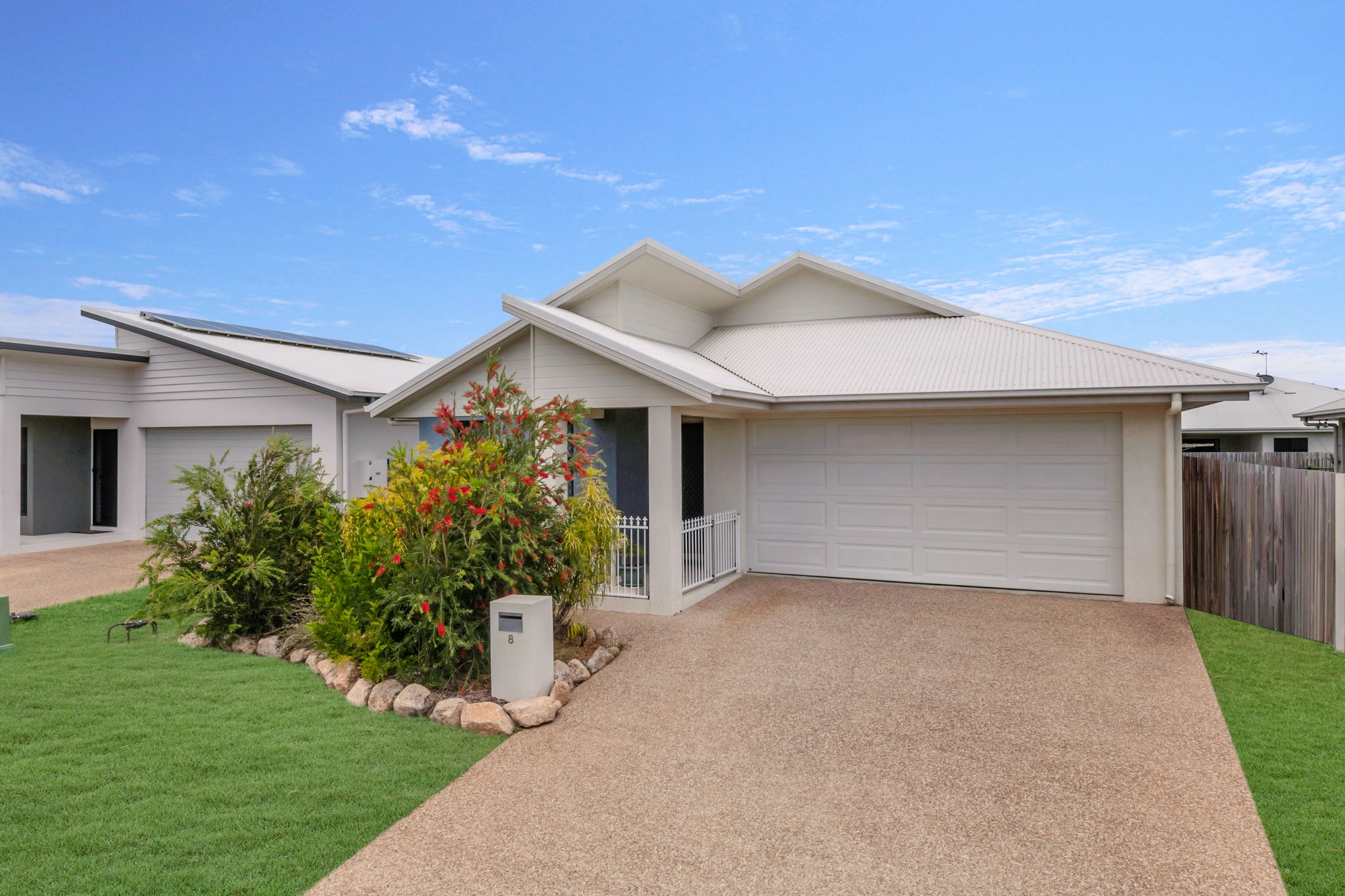 8 Madonis Way, Burdell QLD 4818