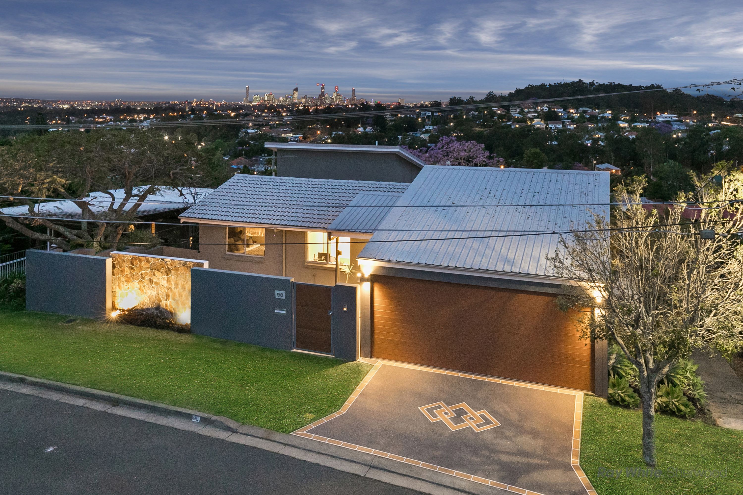 90 Bracken Street, Moorooka, QLD 4105