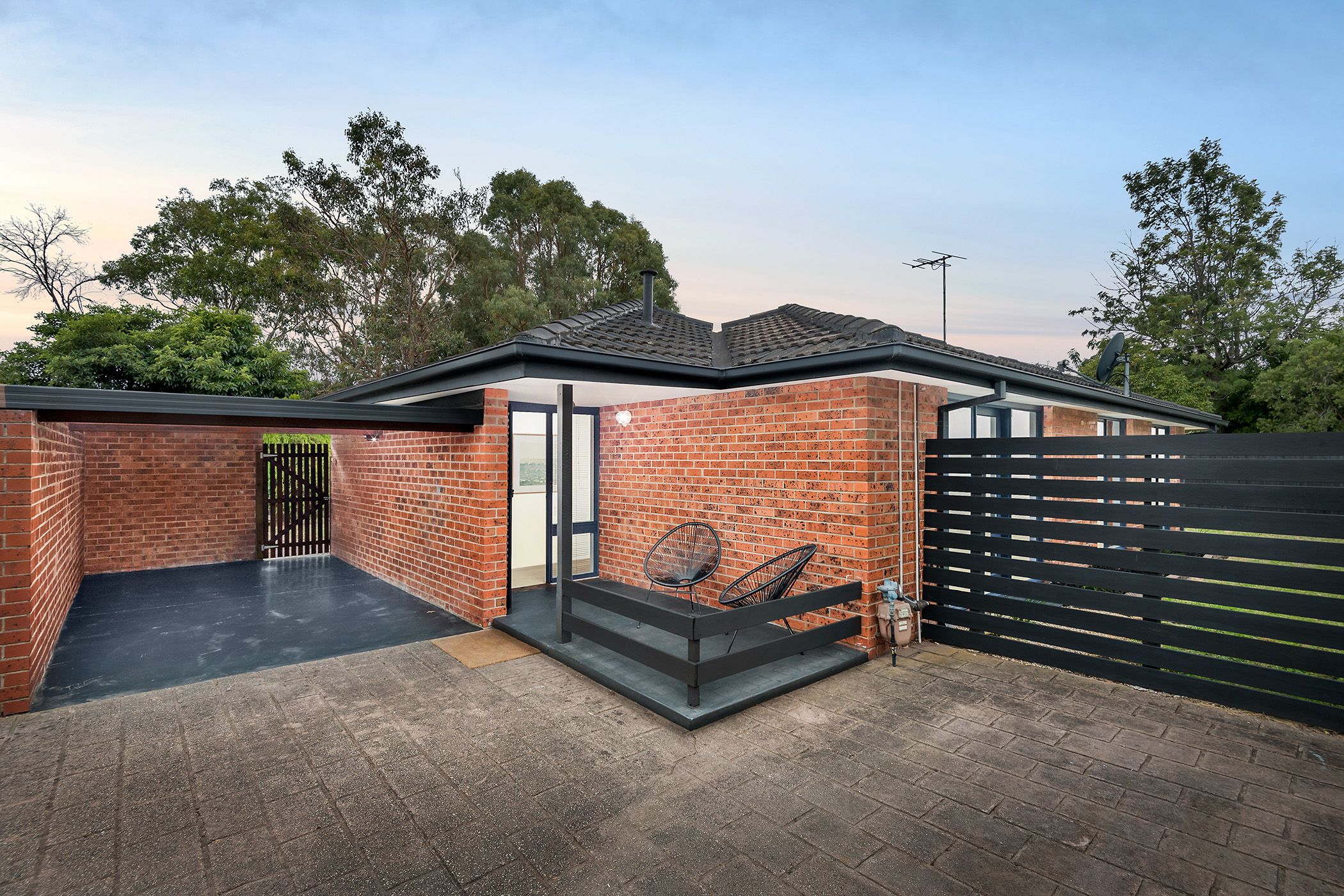 2/107 Yuille Street — photo from Ray White Frankston