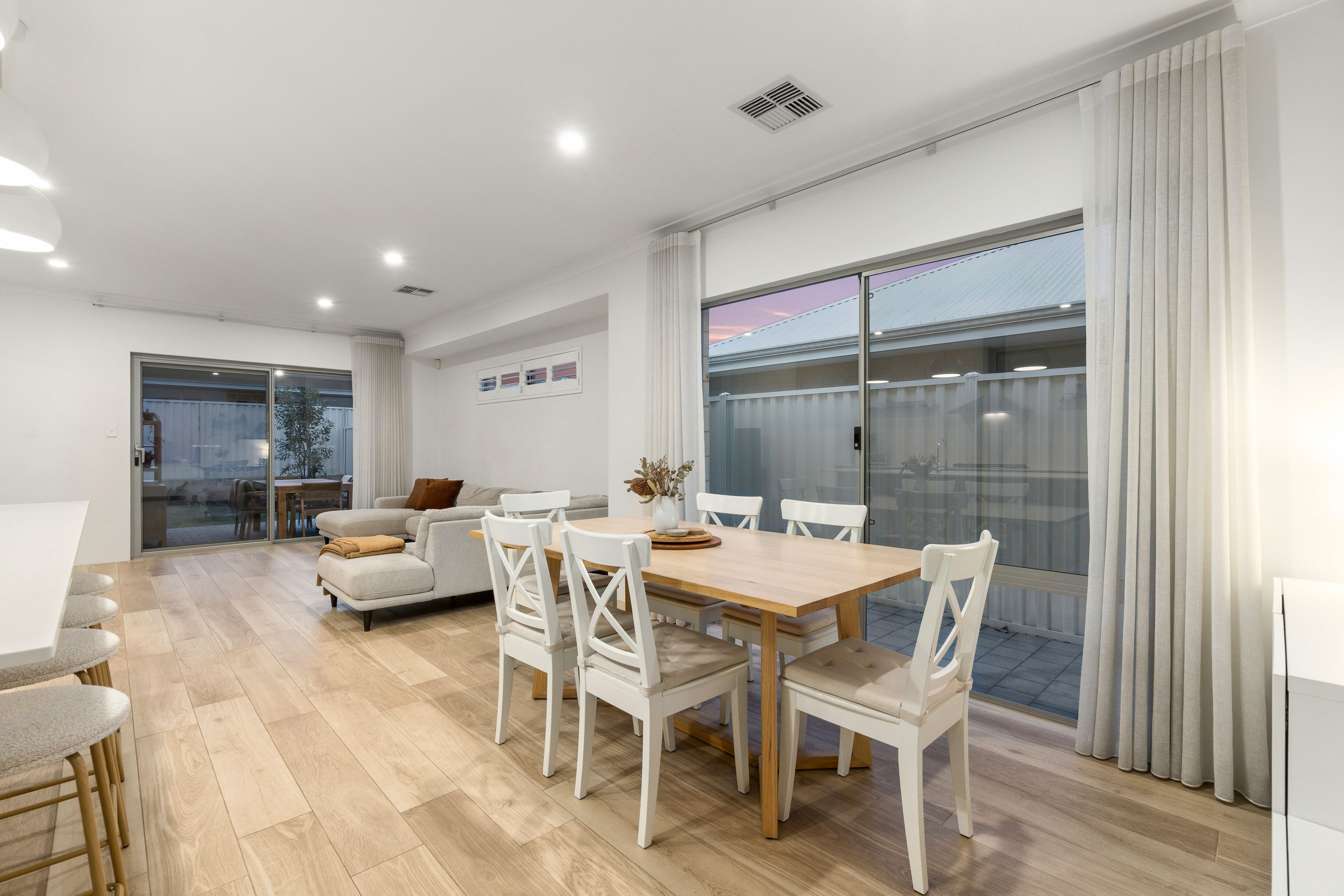 8 Propeller Avenue — photo 19 of 30